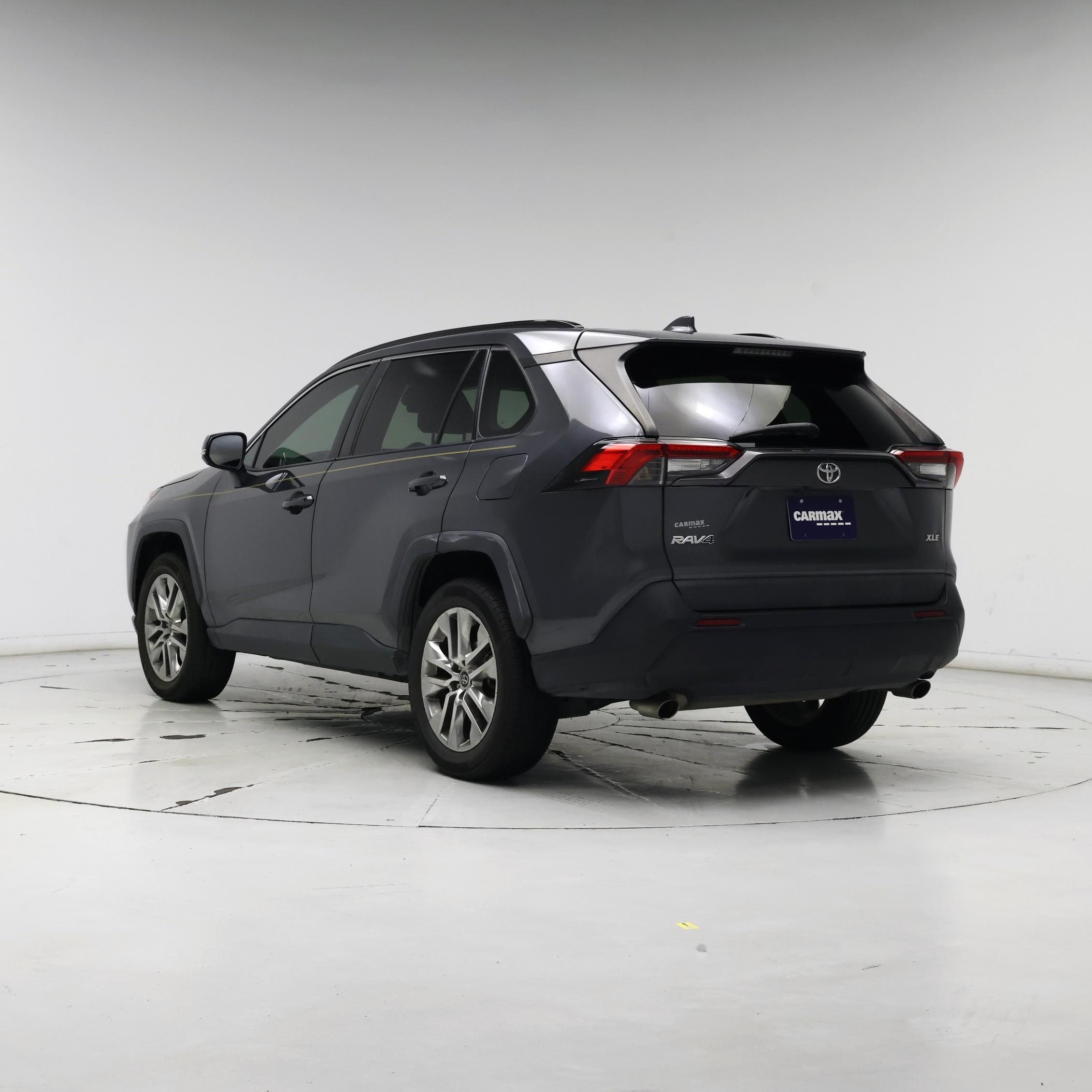 Thumbnail: 2020 Toyota RAV4 - 2