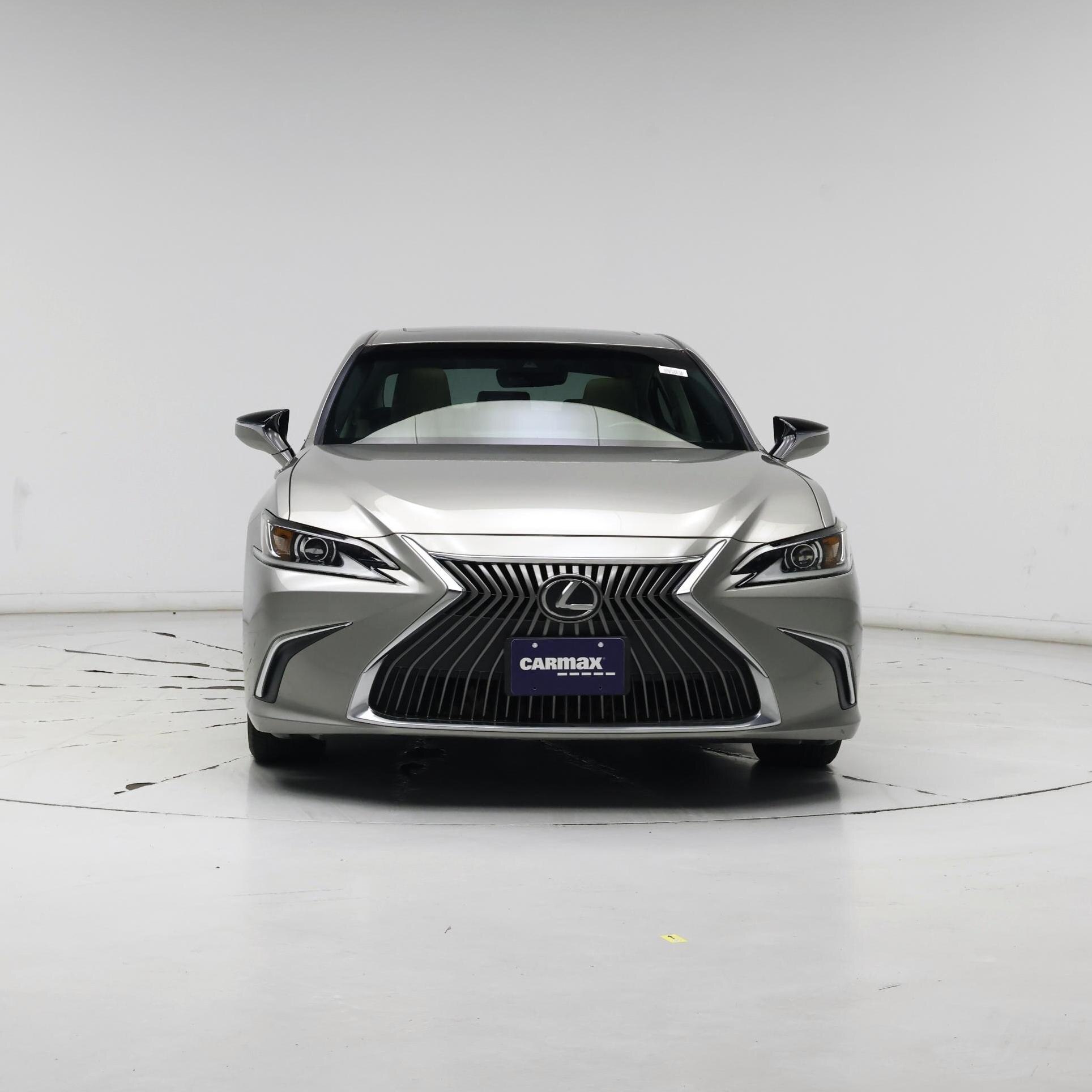Thumbnail: 2020 Lexus ES - 5