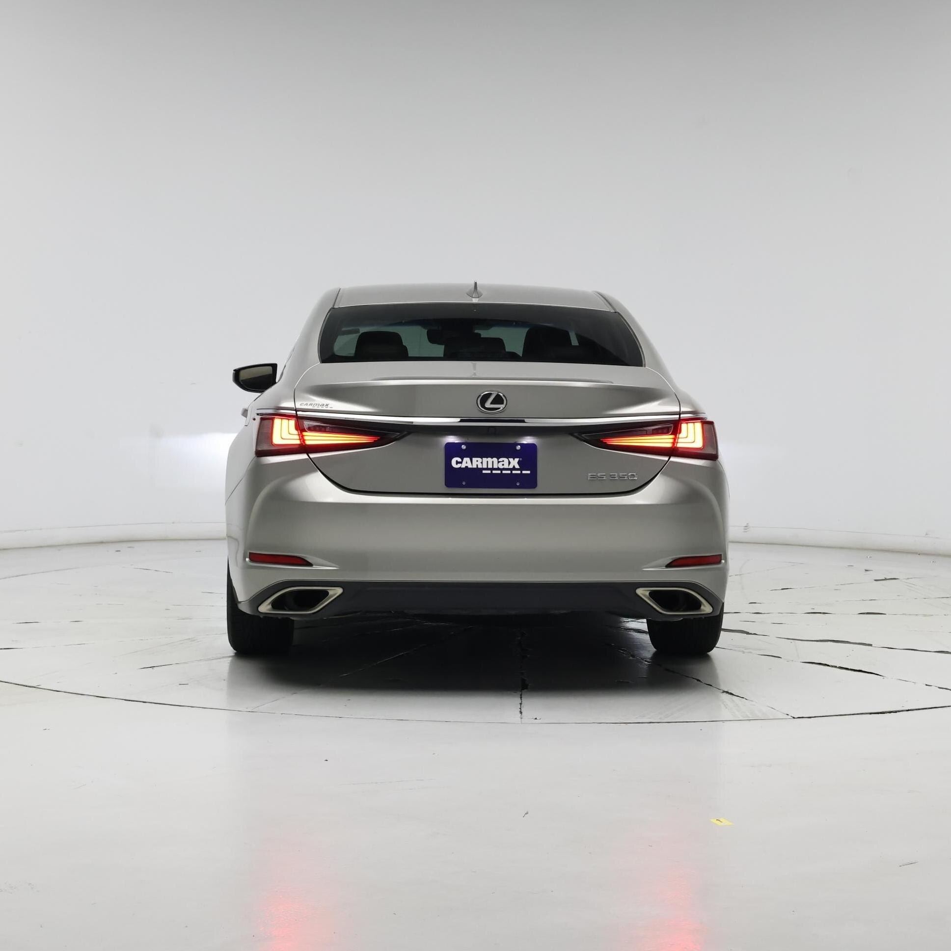 Thumbnail: 2020 Lexus ES - 6