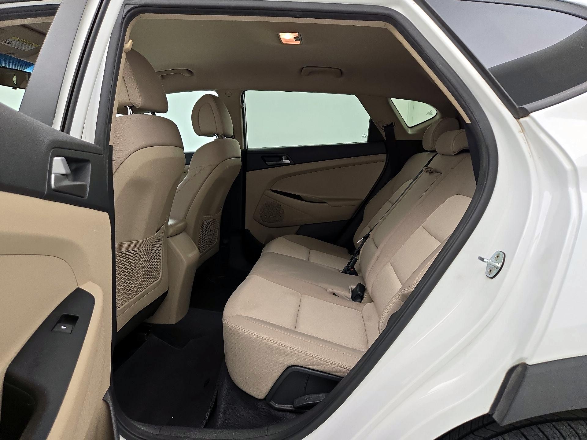 Thumbnail: 2017 Hyundai Tucson - 19