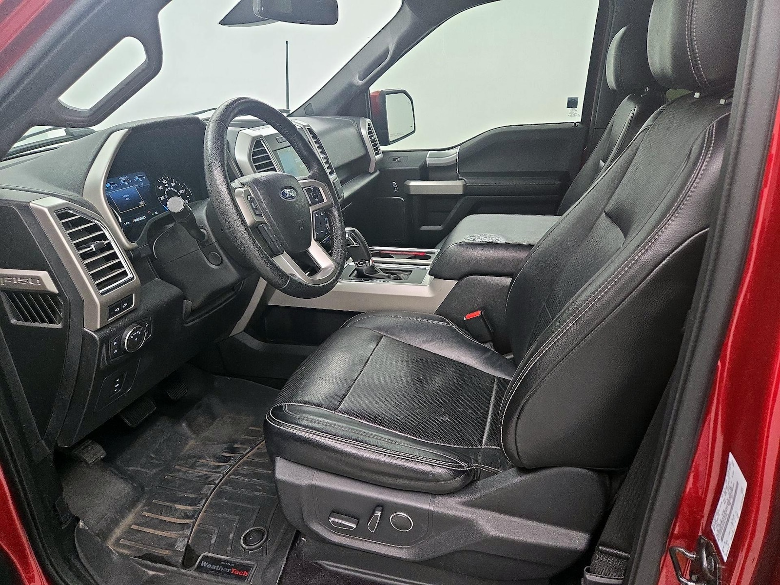 2016 Ford F-150 Lariat - Photo 12