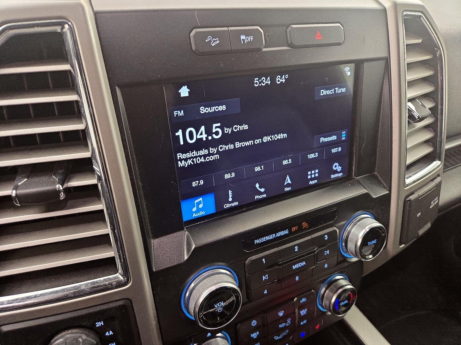 2016 Ford F-150 Lariat - Photo 17