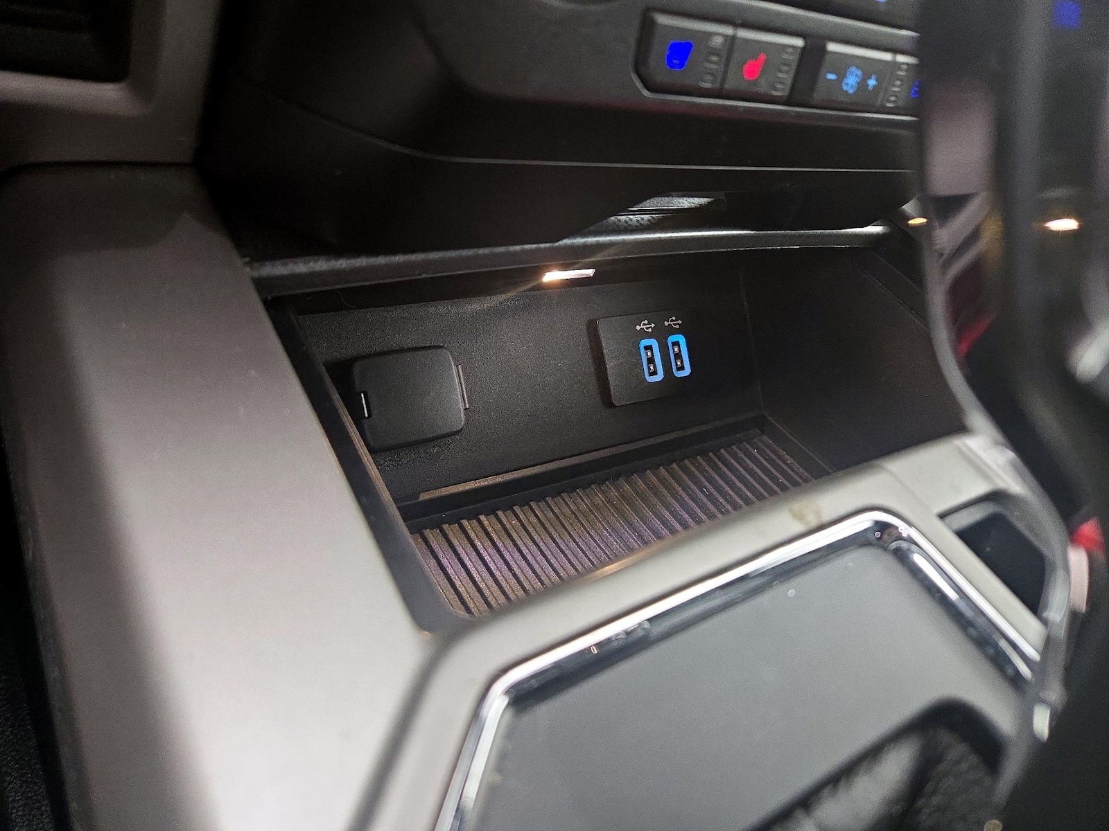 2016 Ford F-150 Lariat - Photo 20