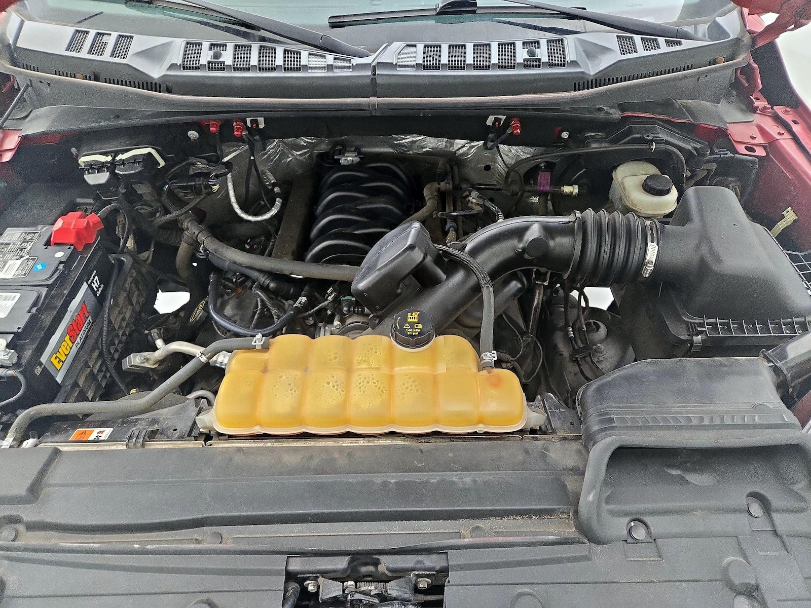 2016 Ford F-150 Lariat - Photo 24