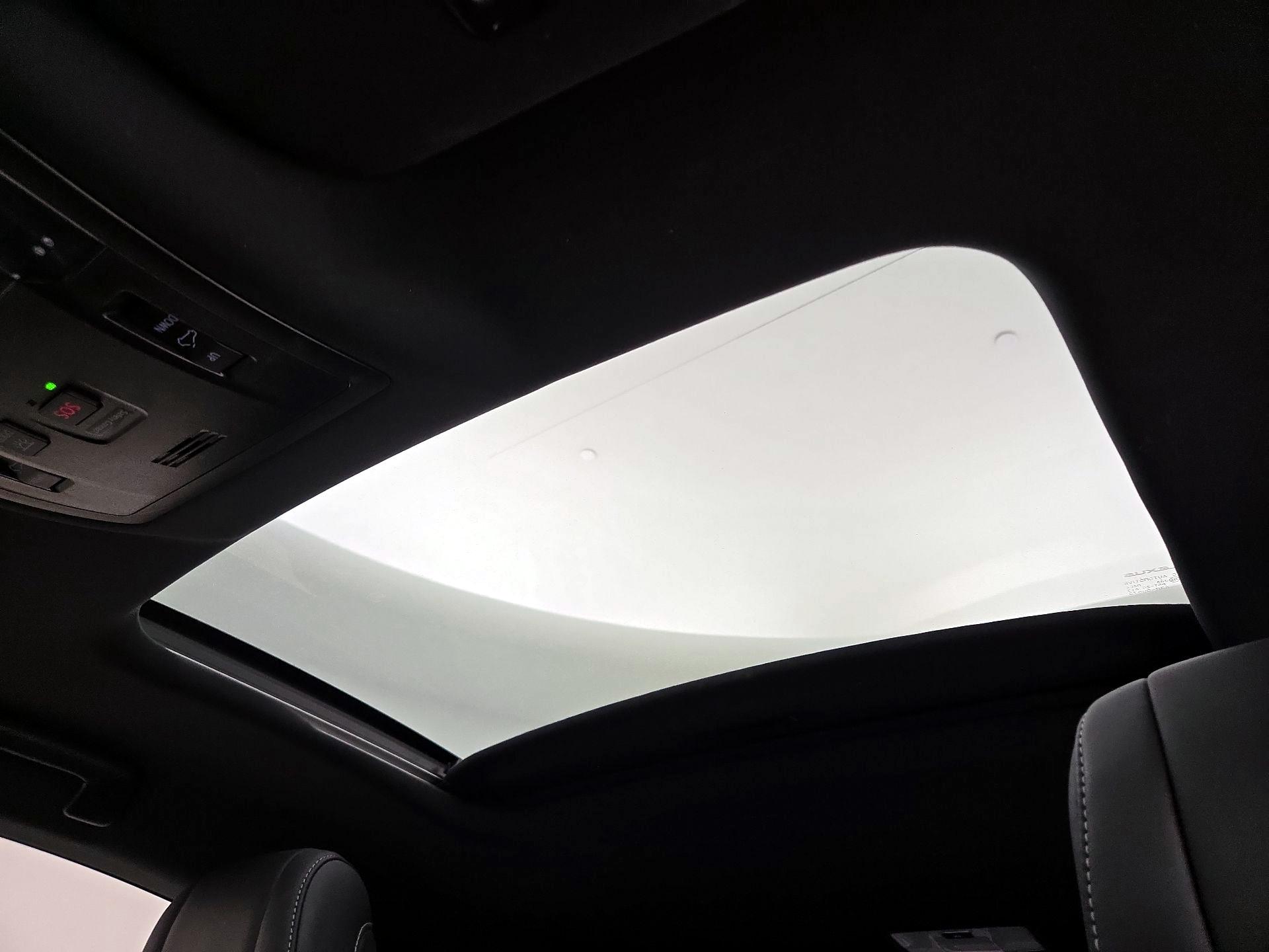 Thumbnail: 2017 Lexus RC - 20