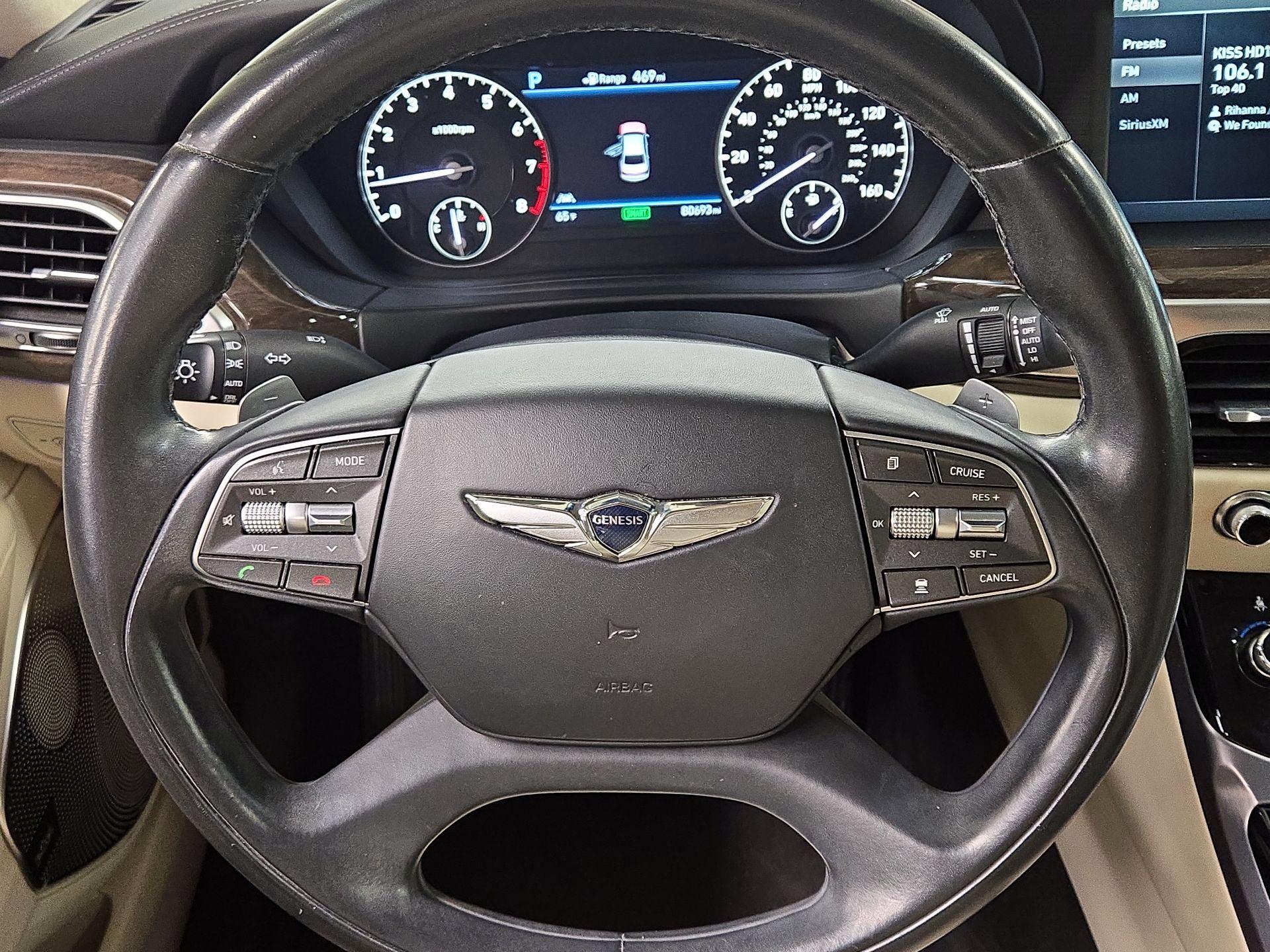 Thumbnail: 2017 Genesis G90 - 10