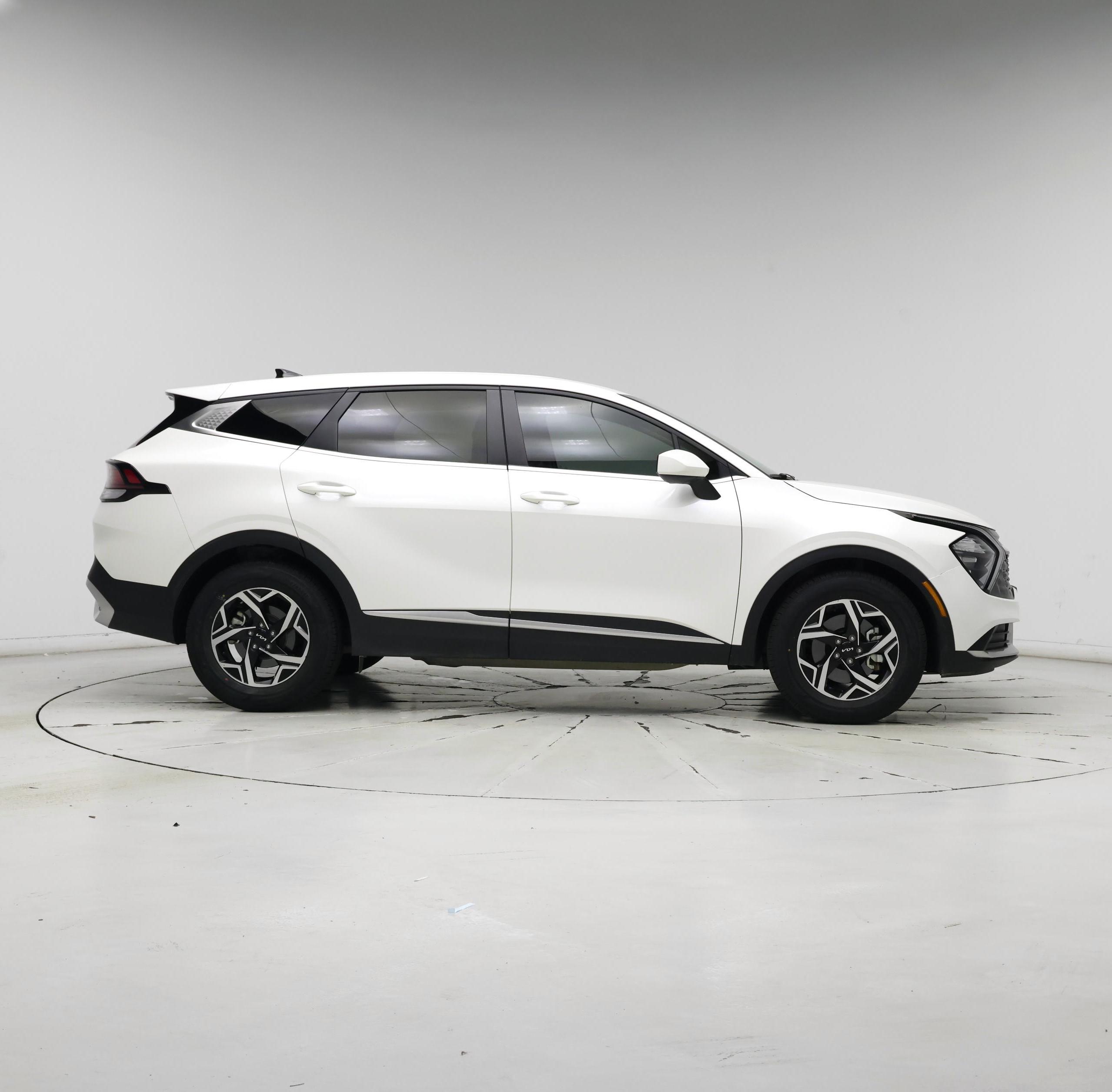 Thumbnail: 2023 Kia Sportage - 7