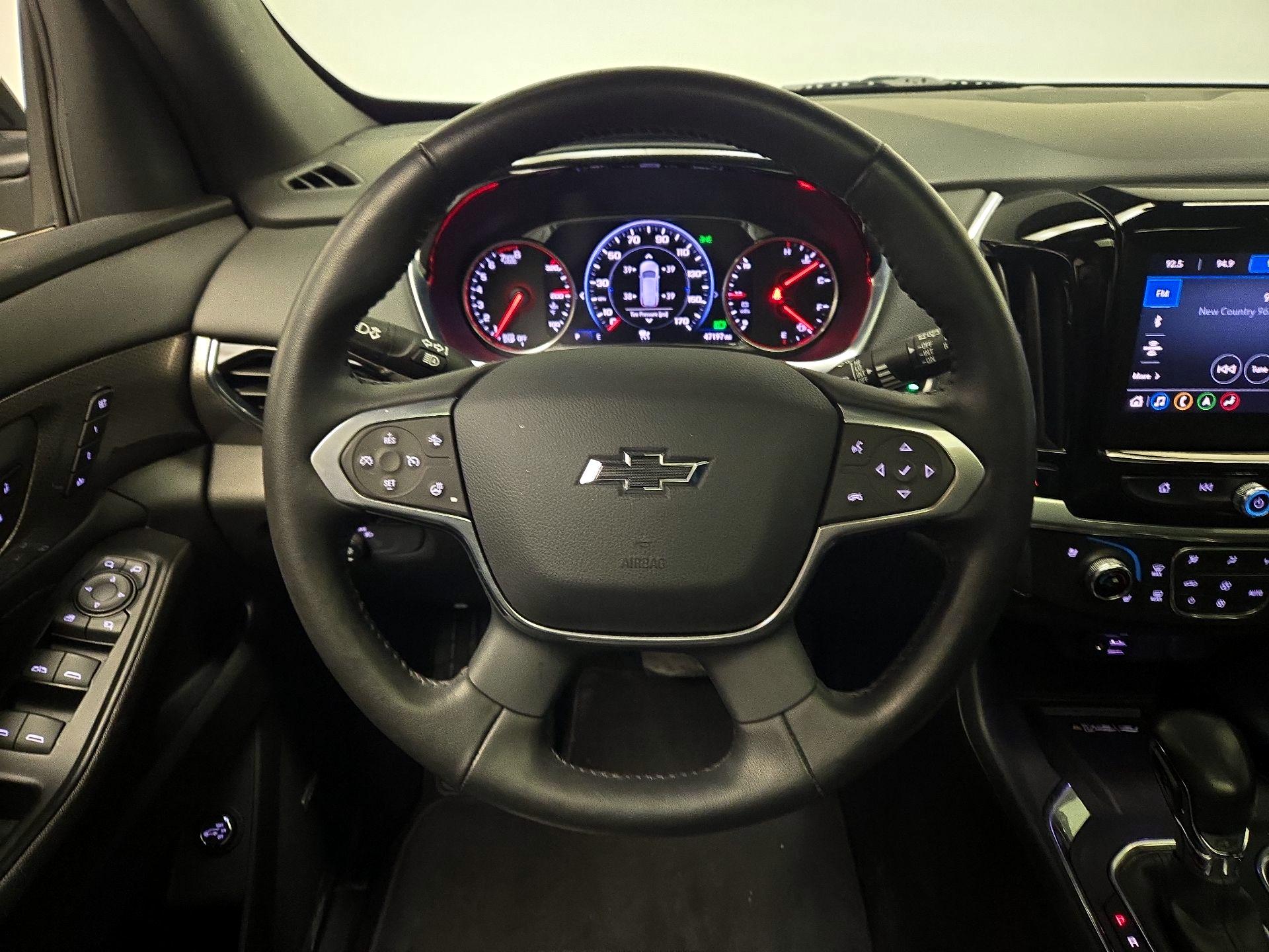 Thumbnail: 2022 Chevrolet Traverse - 10