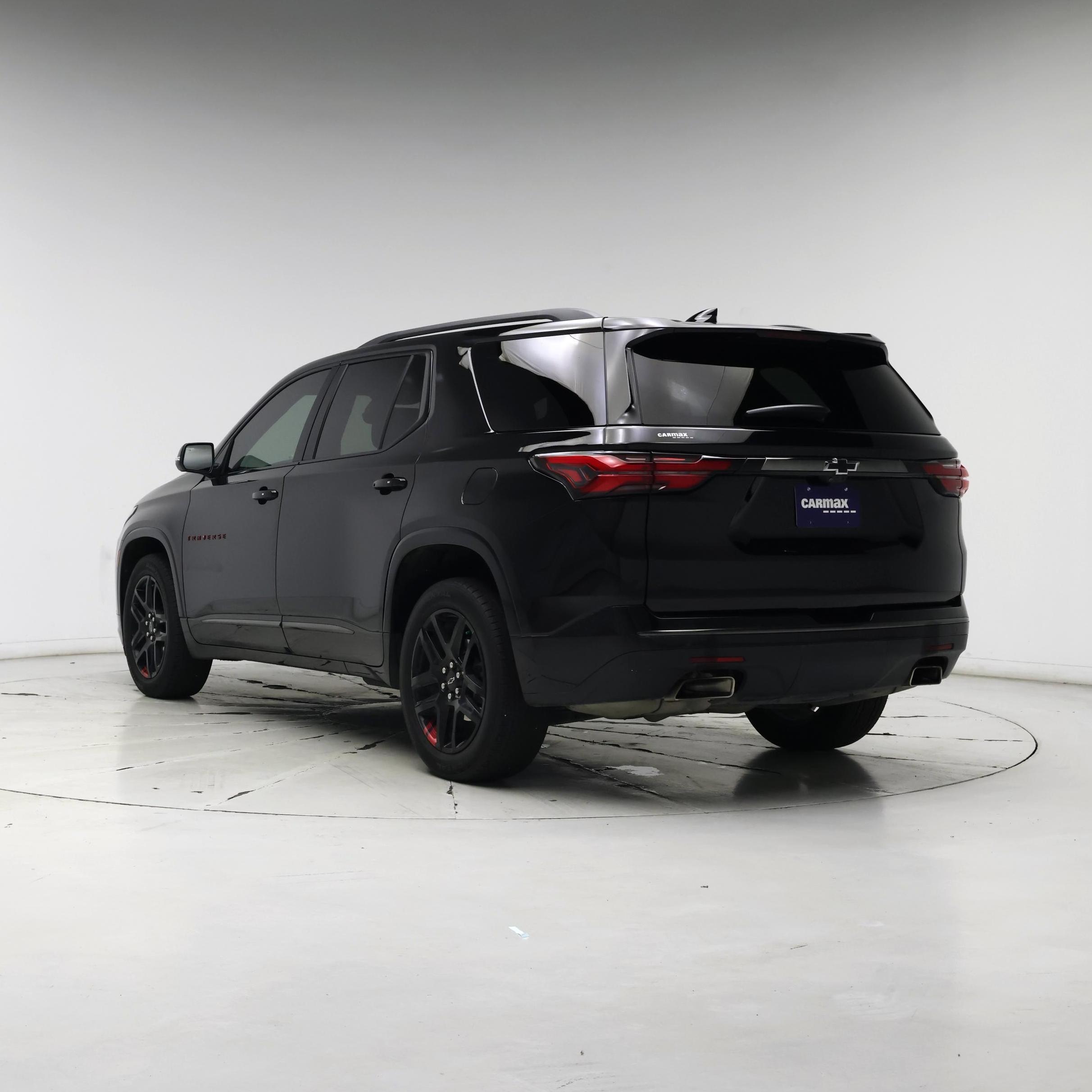 Thumbnail: 2022 Chevrolet Traverse - 2