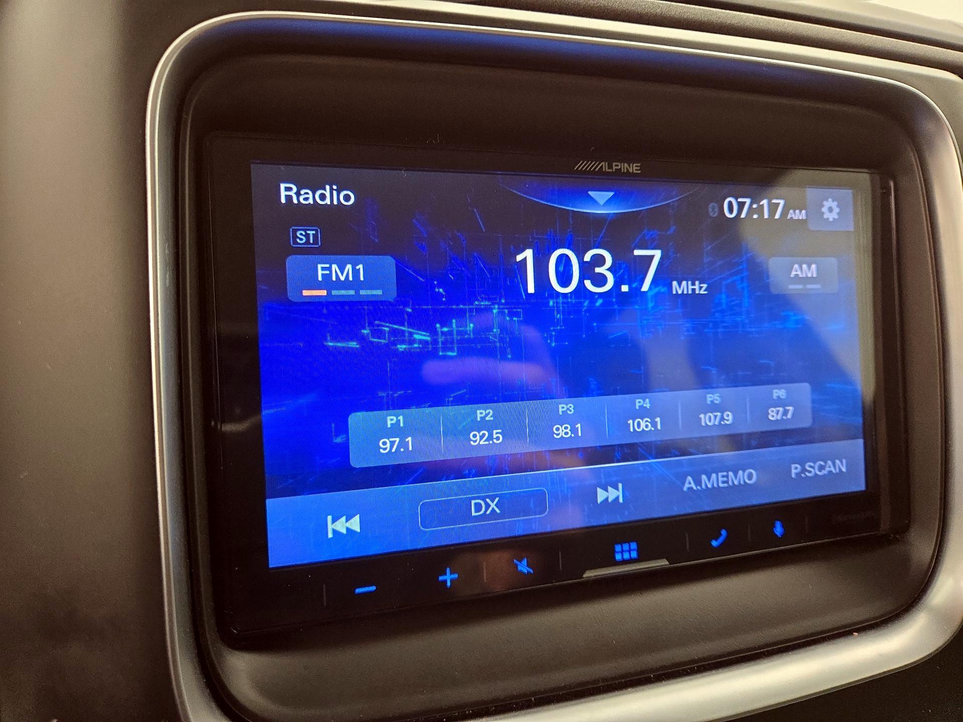 Thumbnail: 2019 RAM 1500 Classic - 14