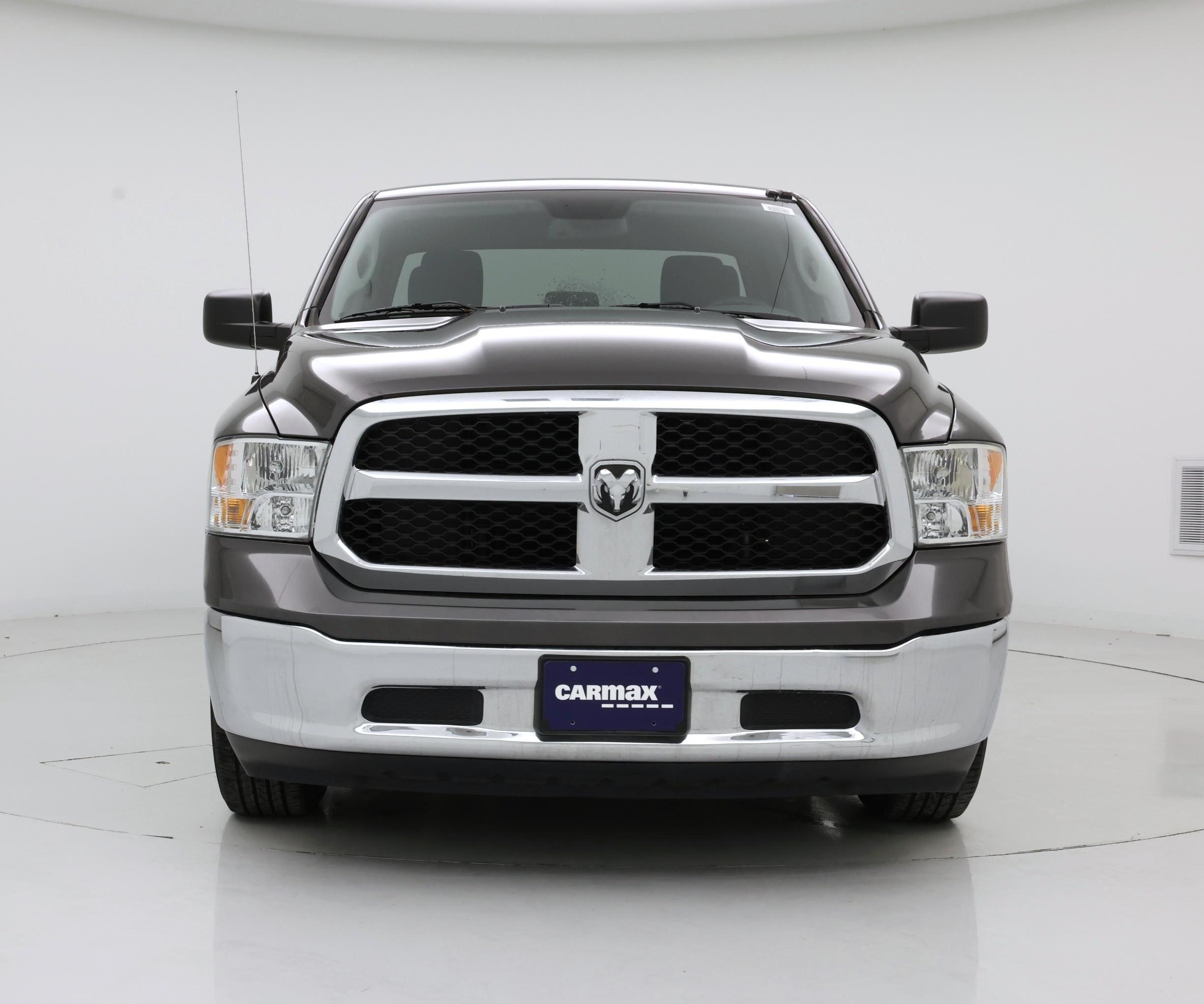 Thumbnail: 2019 RAM 1500 Classic - 5