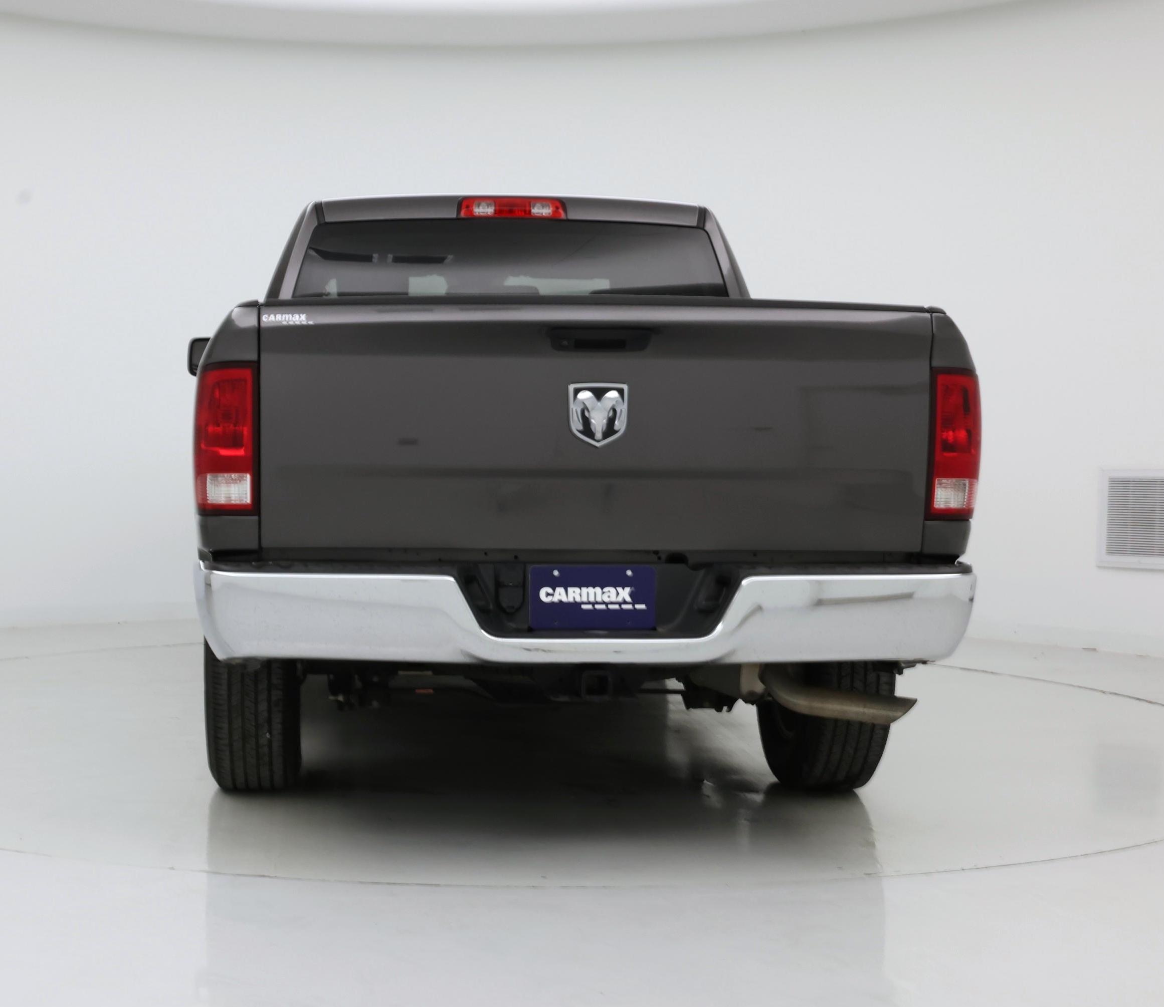 Thumbnail: 2019 RAM 1500 Classic - 6