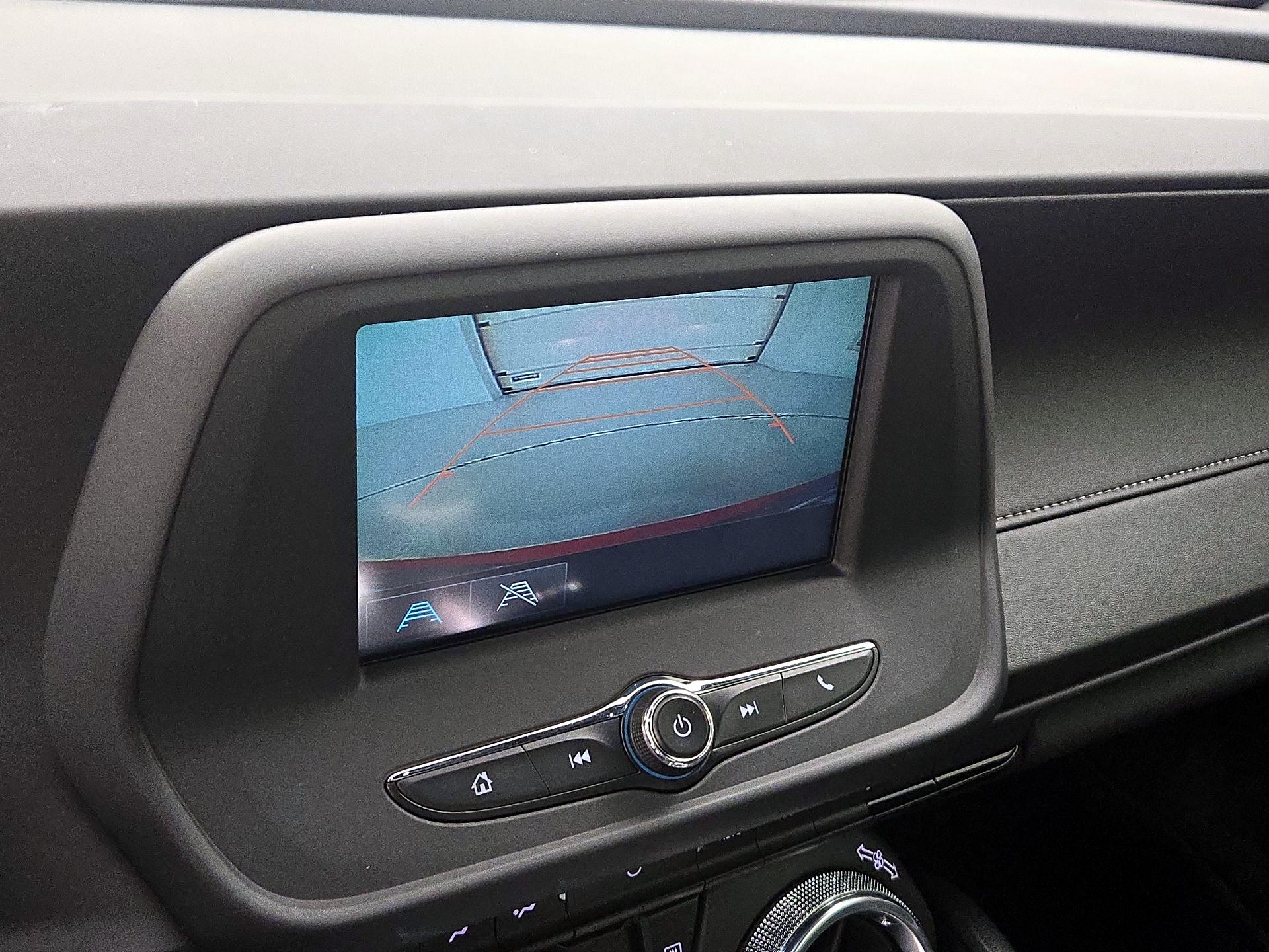 Thumbnail: 2016 Chevrolet Camaro - 13