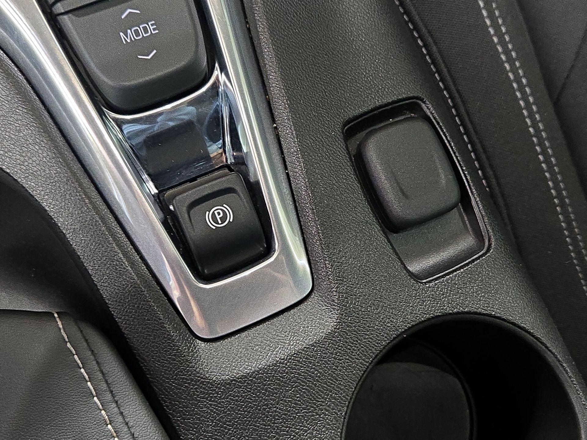 Thumbnail: 2016 Chevrolet Camaro - 17