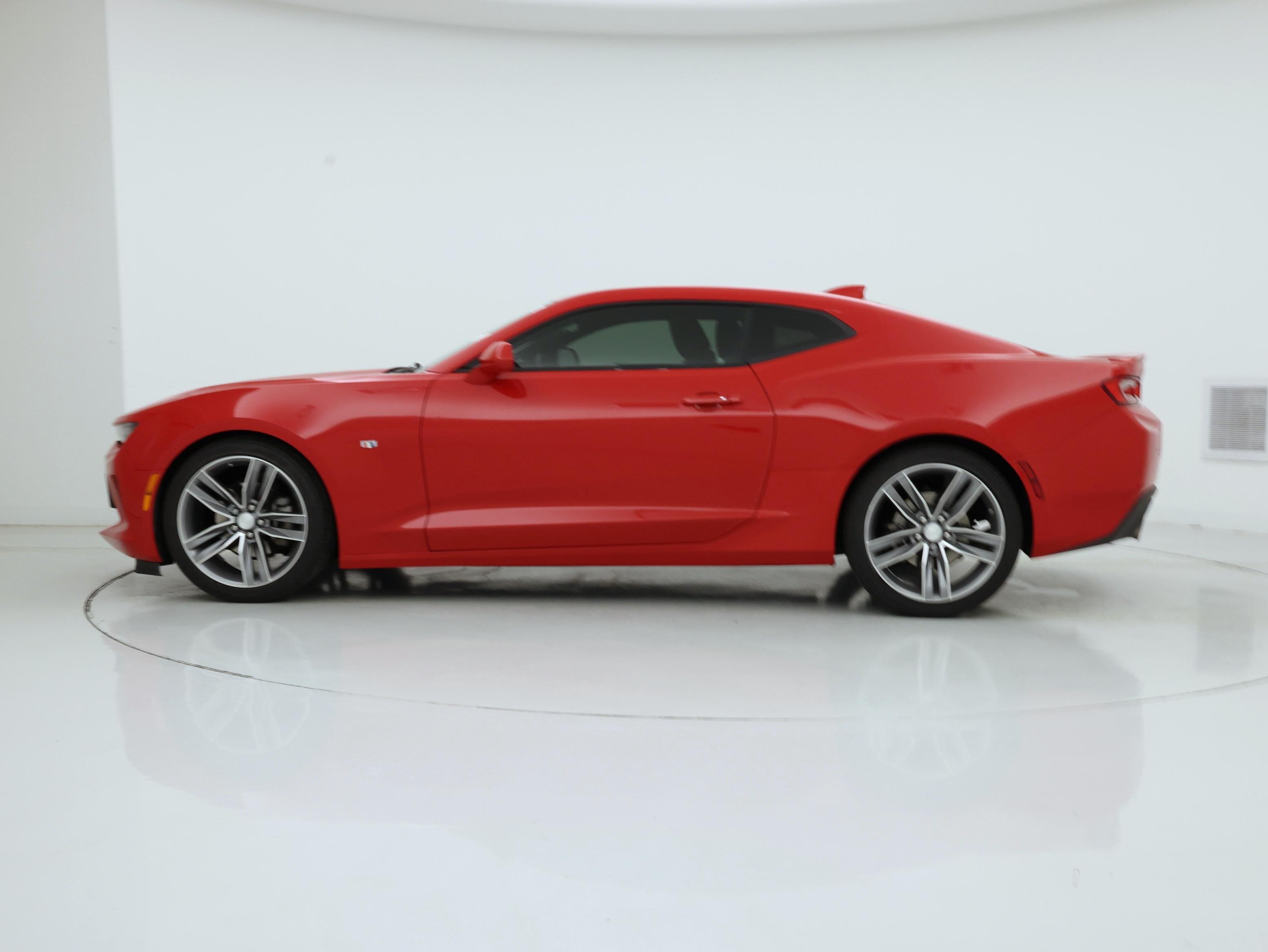 Thumbnail: 2016 Chevrolet Camaro - 3