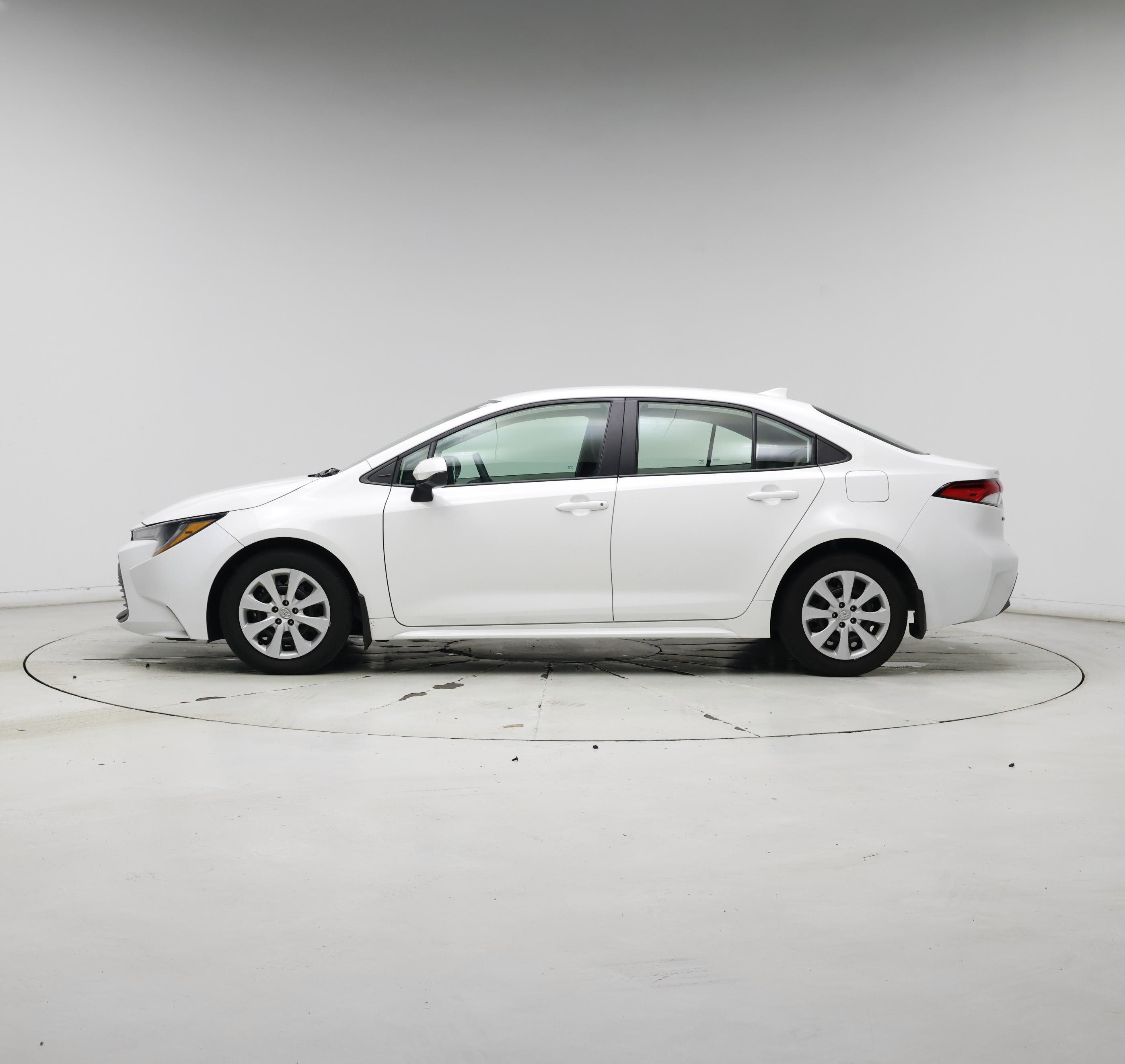 Thumbnail: 2025 Toyota Corolla - 3