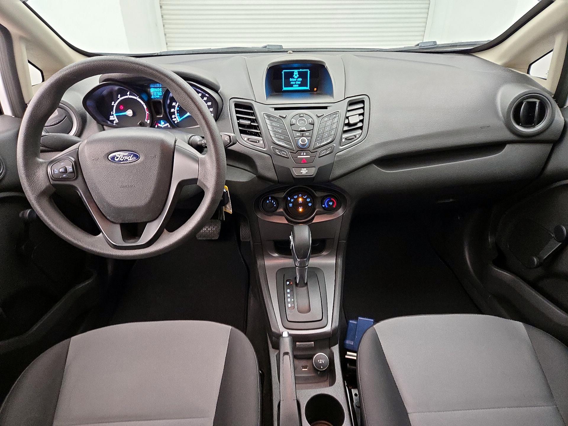 Thumbnail: 2017 Ford Fiesta - 9