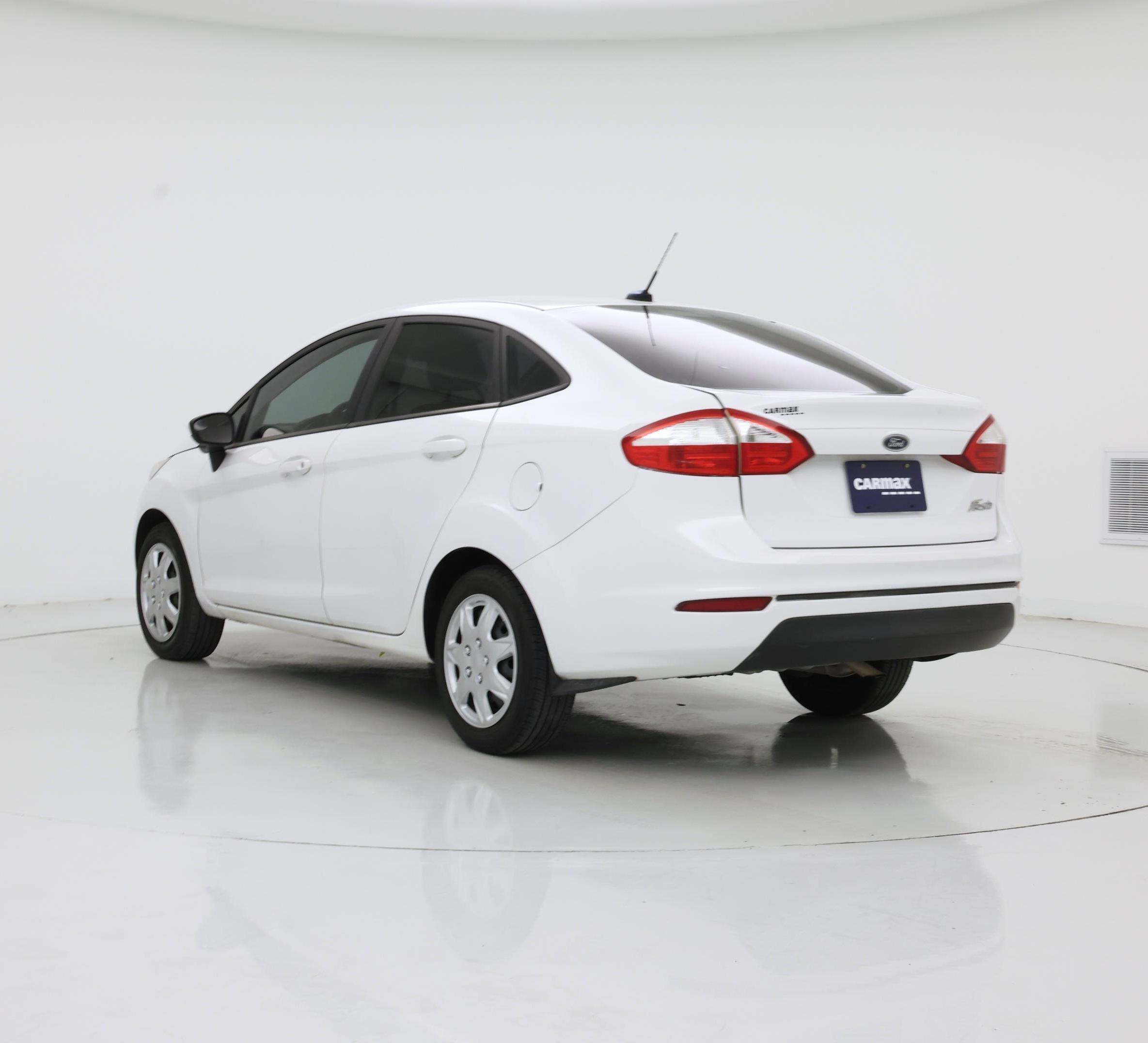 Thumbnail: 2017 Ford Fiesta - 2