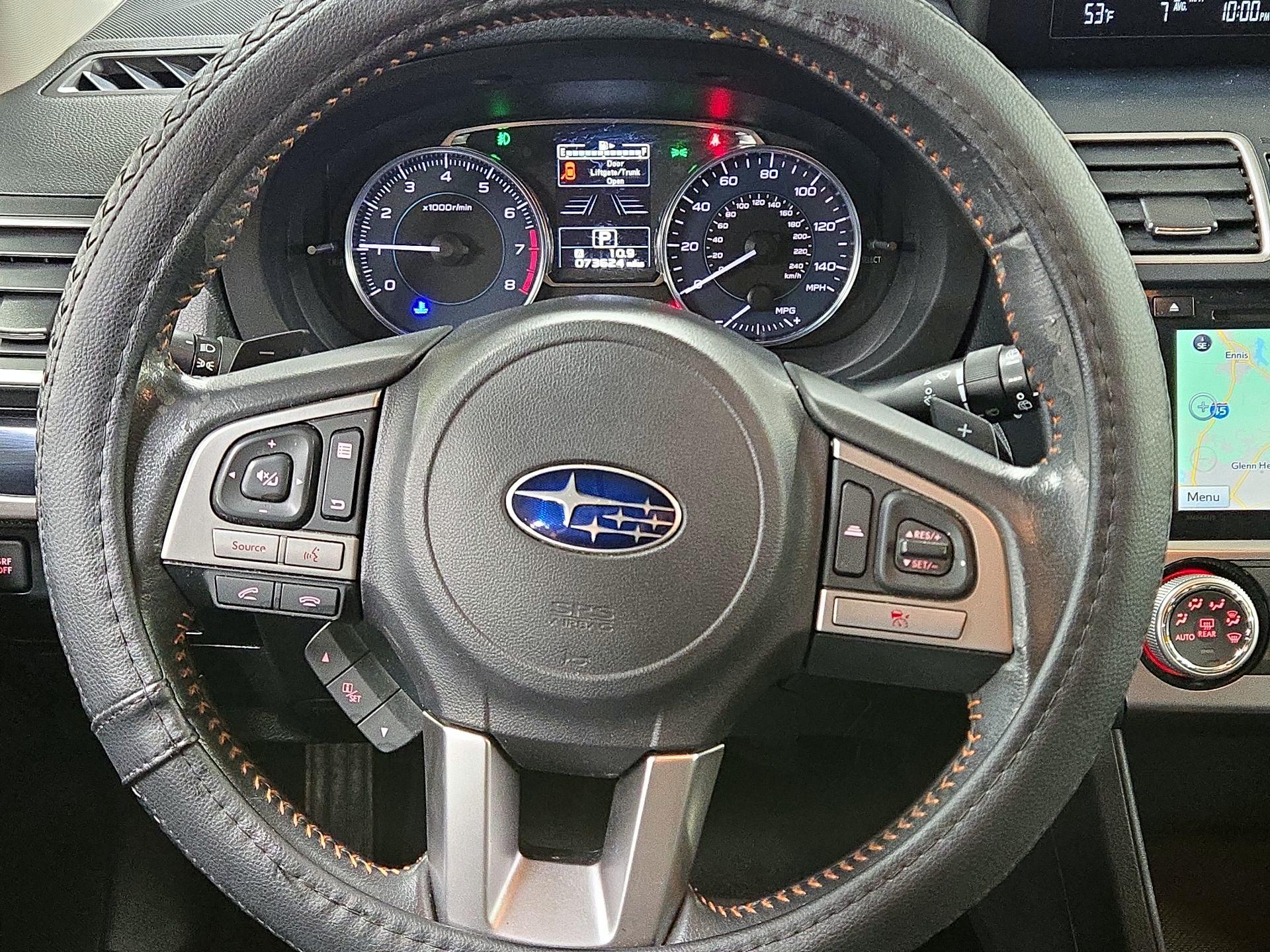 Thumbnail: 2017 Subaru Crosstrek - 10