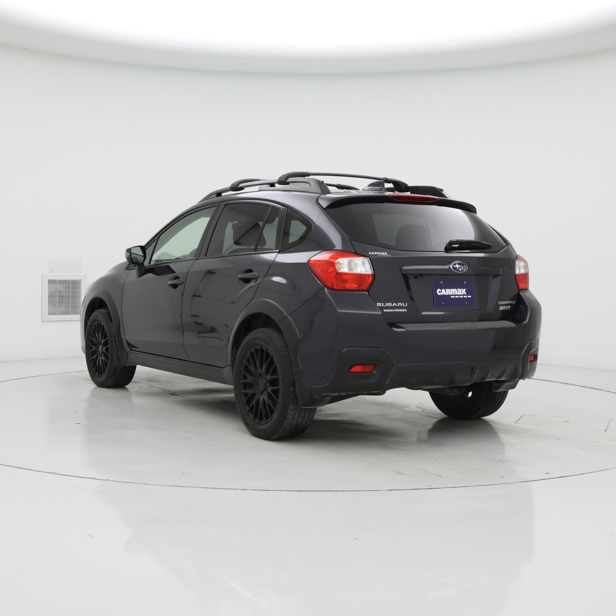 Thumbnail: 2017 Subaru Crosstrek - 2