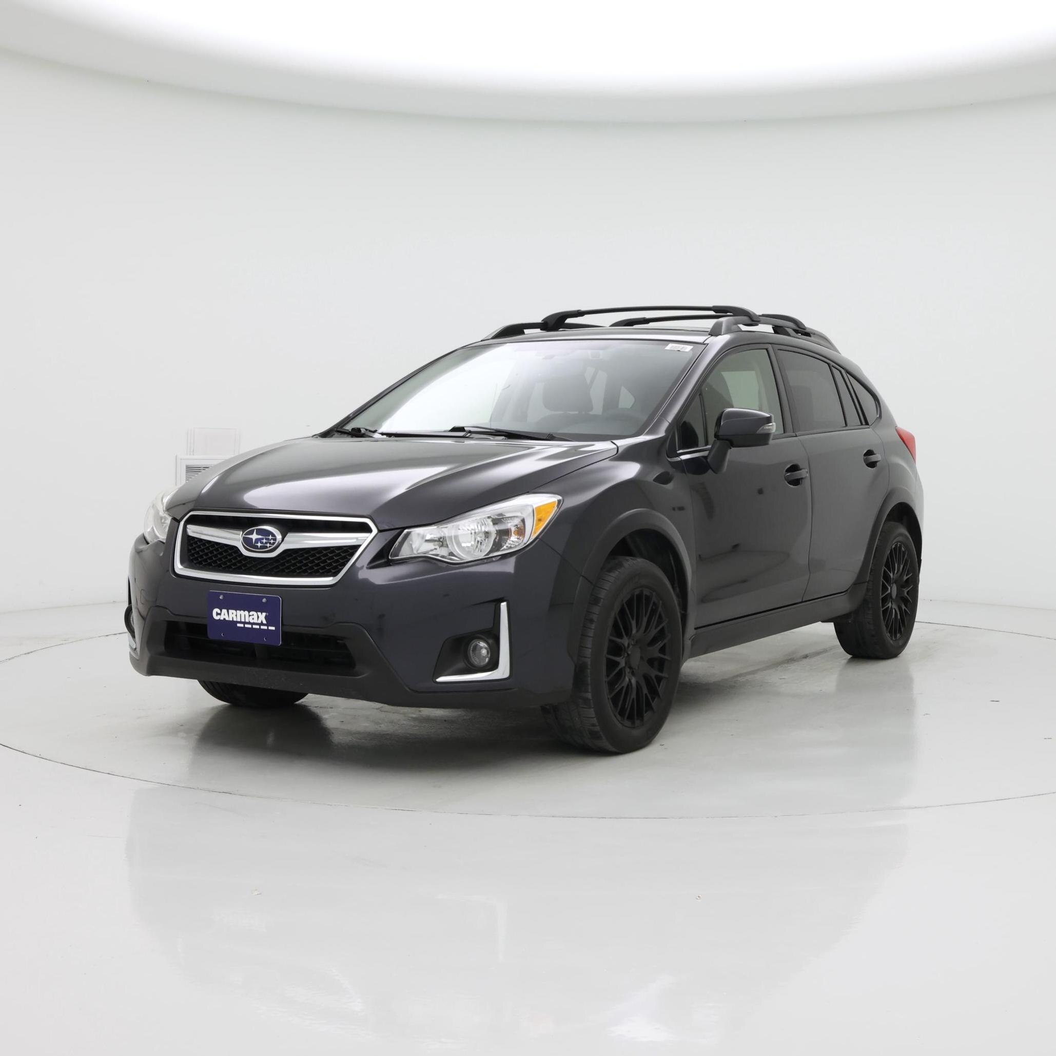 Thumbnail: 2017 Subaru Crosstrek - 4