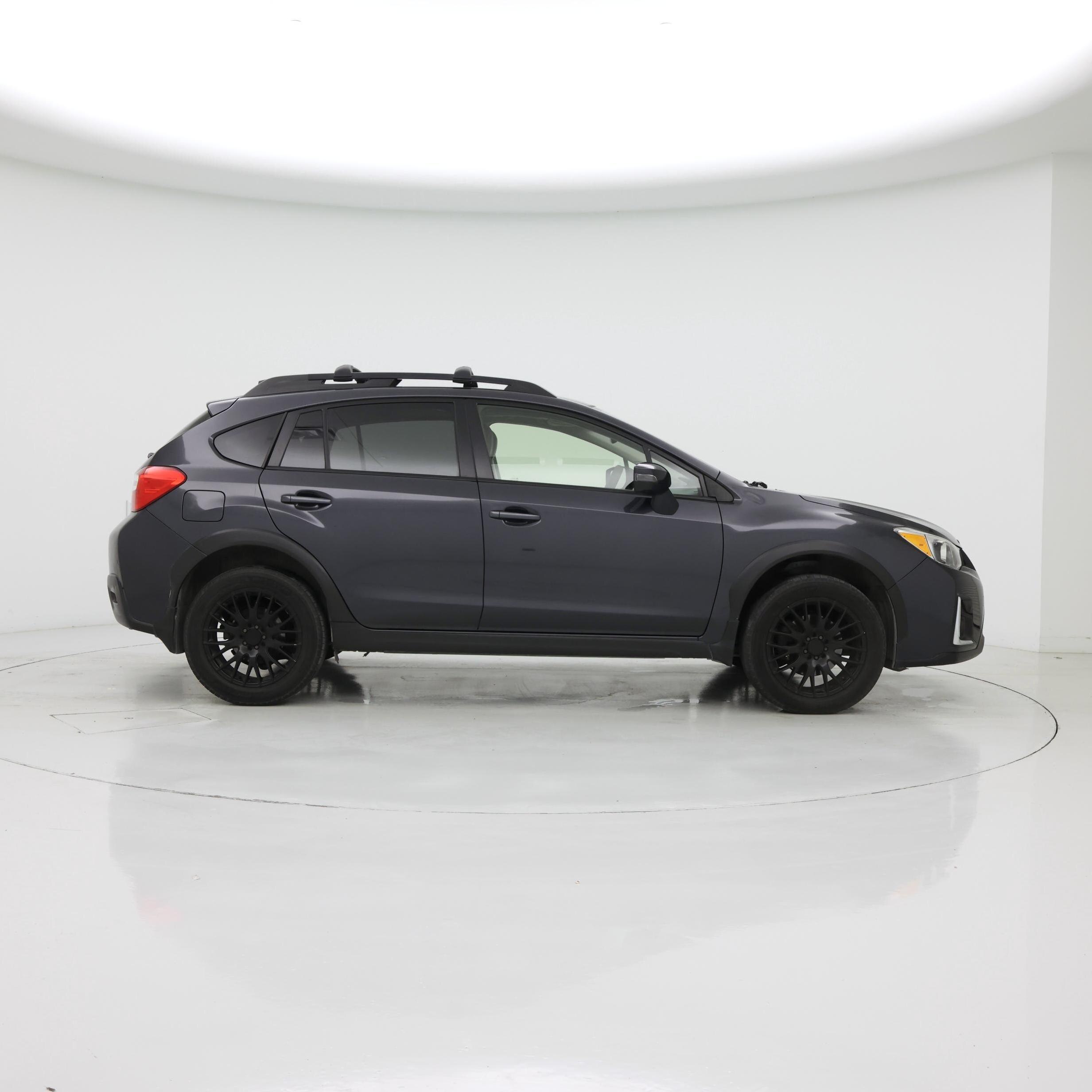 Thumbnail: 2017 Subaru Crosstrek - 7