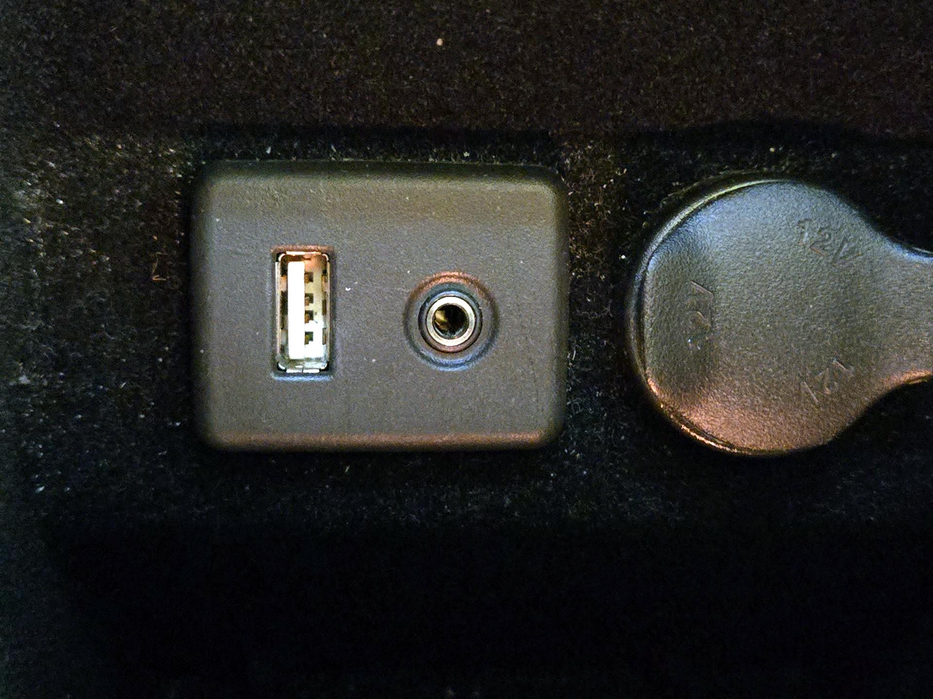 Thumbnail: 2015 Buick LaCrosse - 19