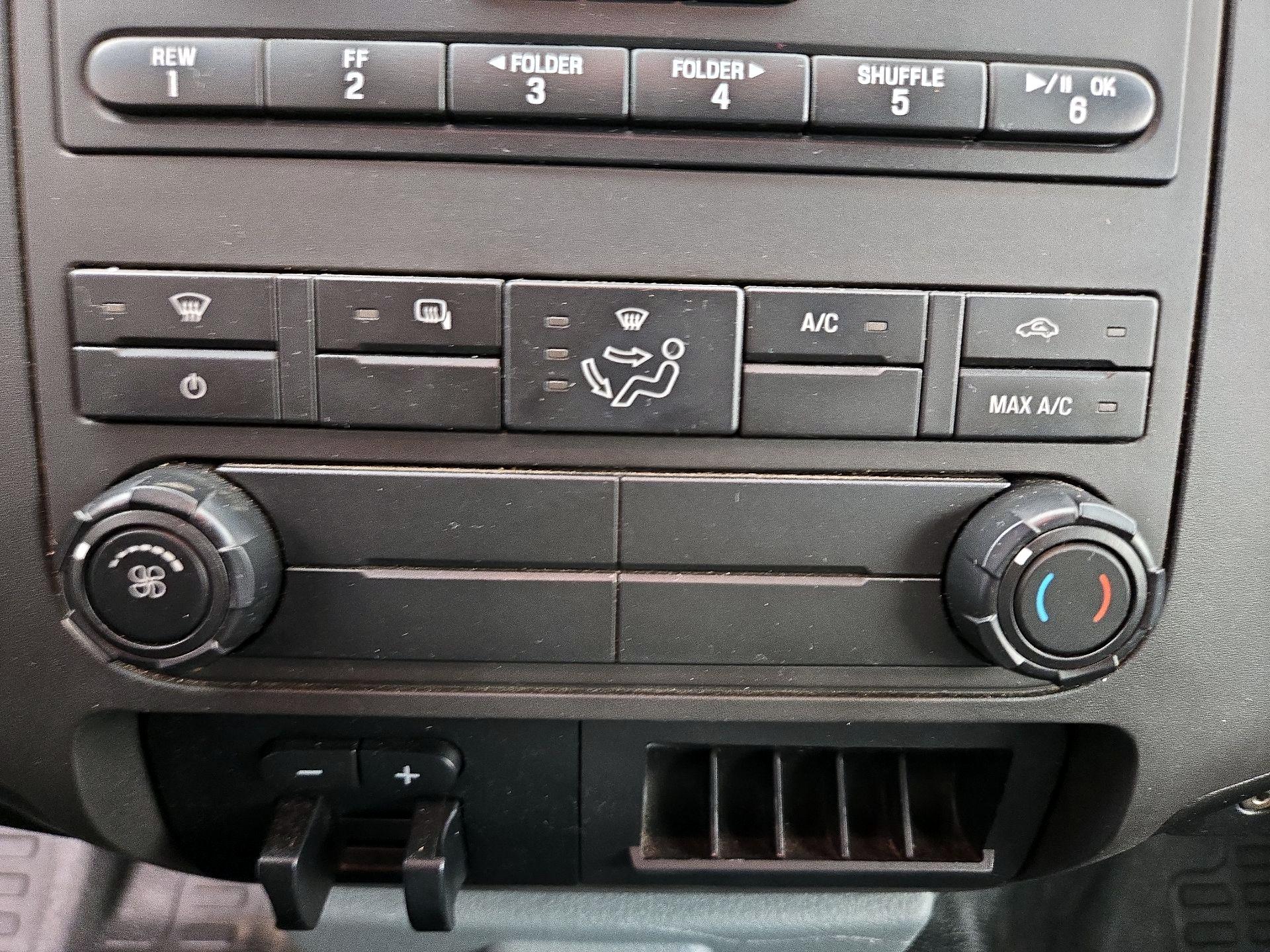 Thumbnail: 2015 Ford F-250 - 15