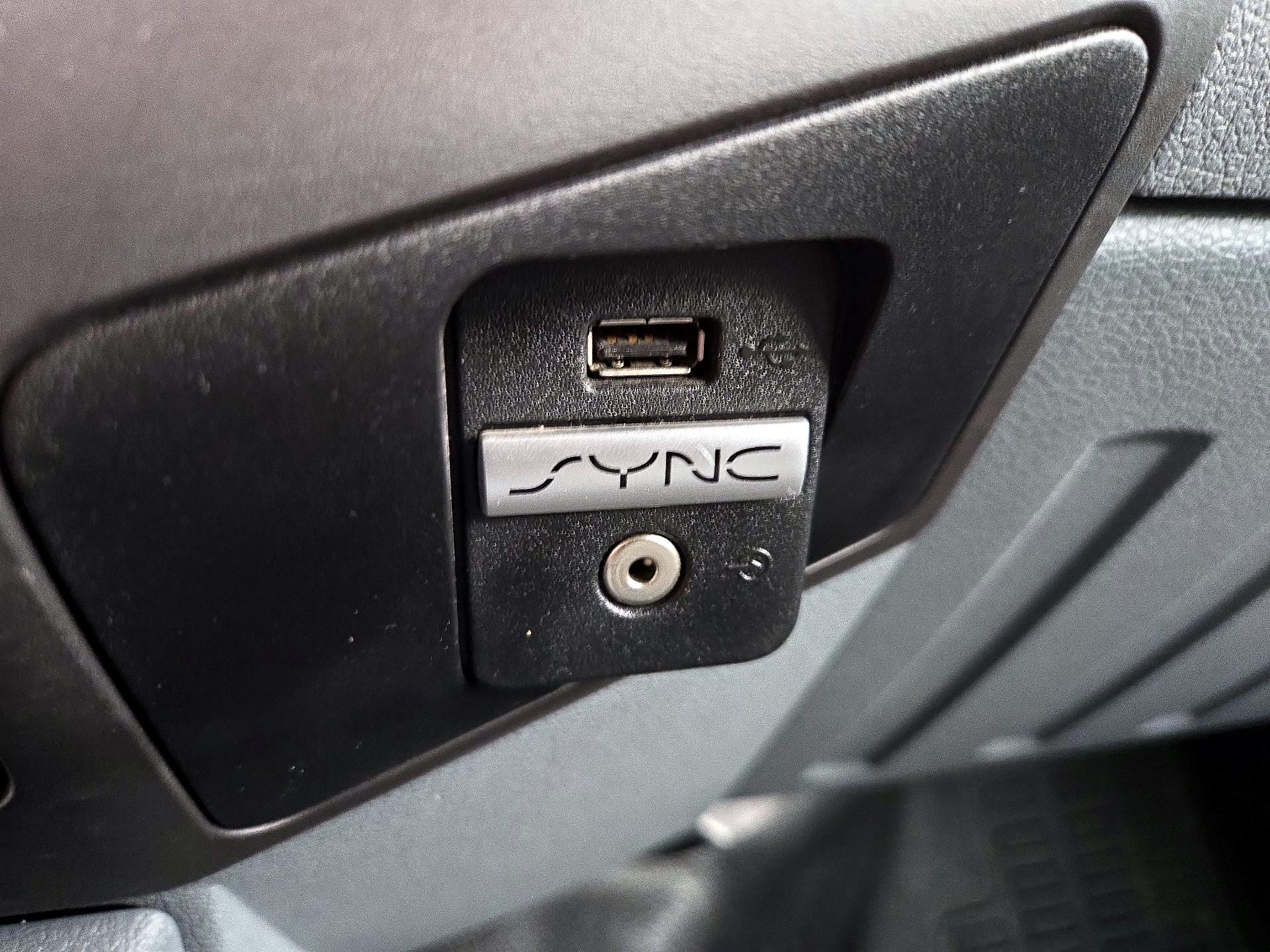 Thumbnail: 2015 Ford F-250 - 17