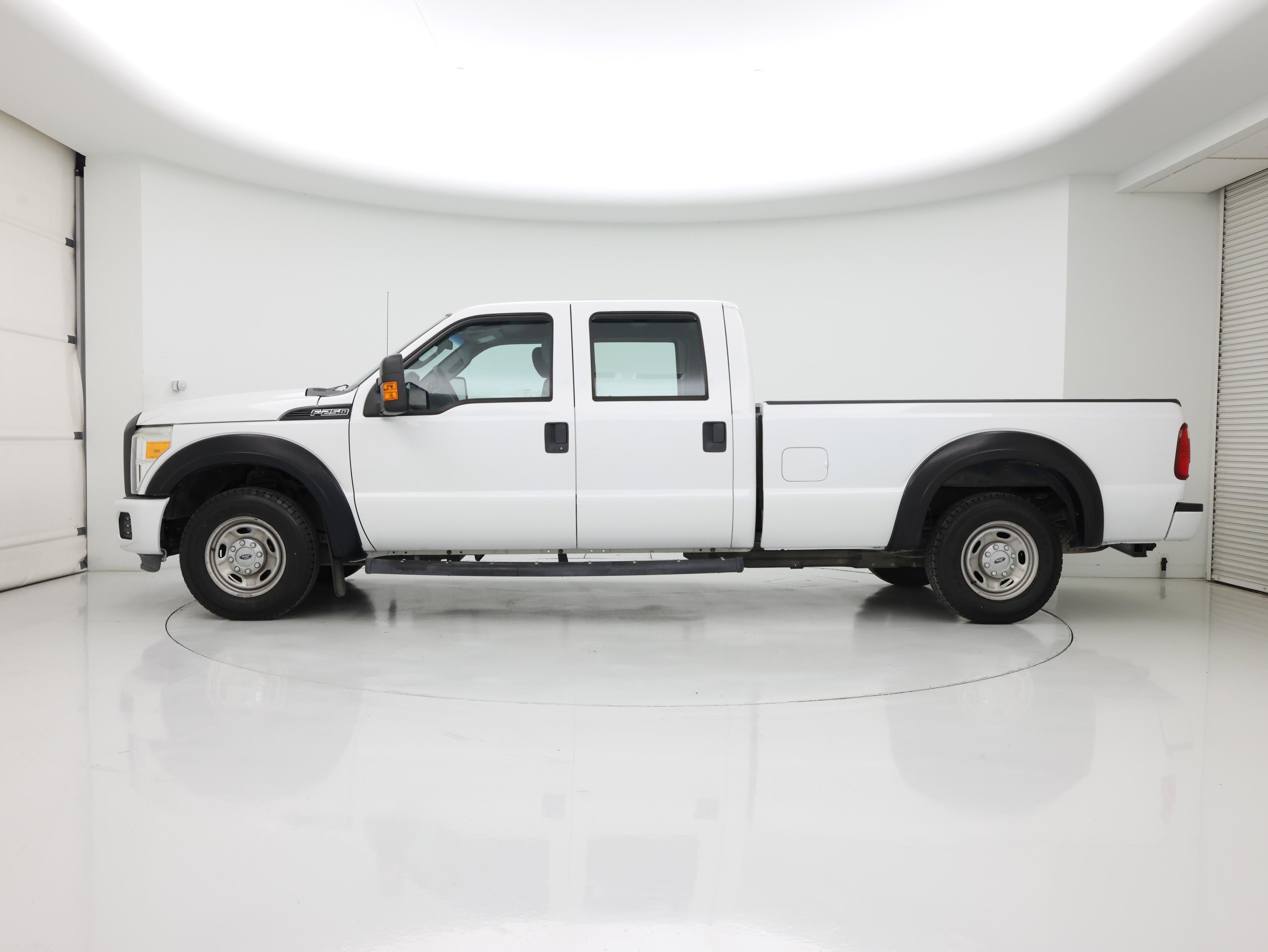 Thumbnail: 2015 Ford F-250 - 3