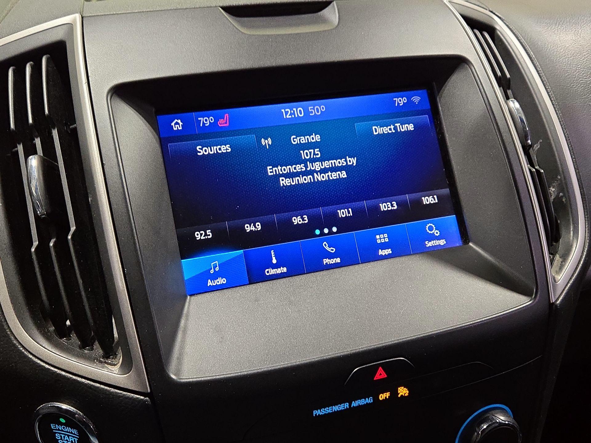 Thumbnail: 2020 Ford Edge - 15