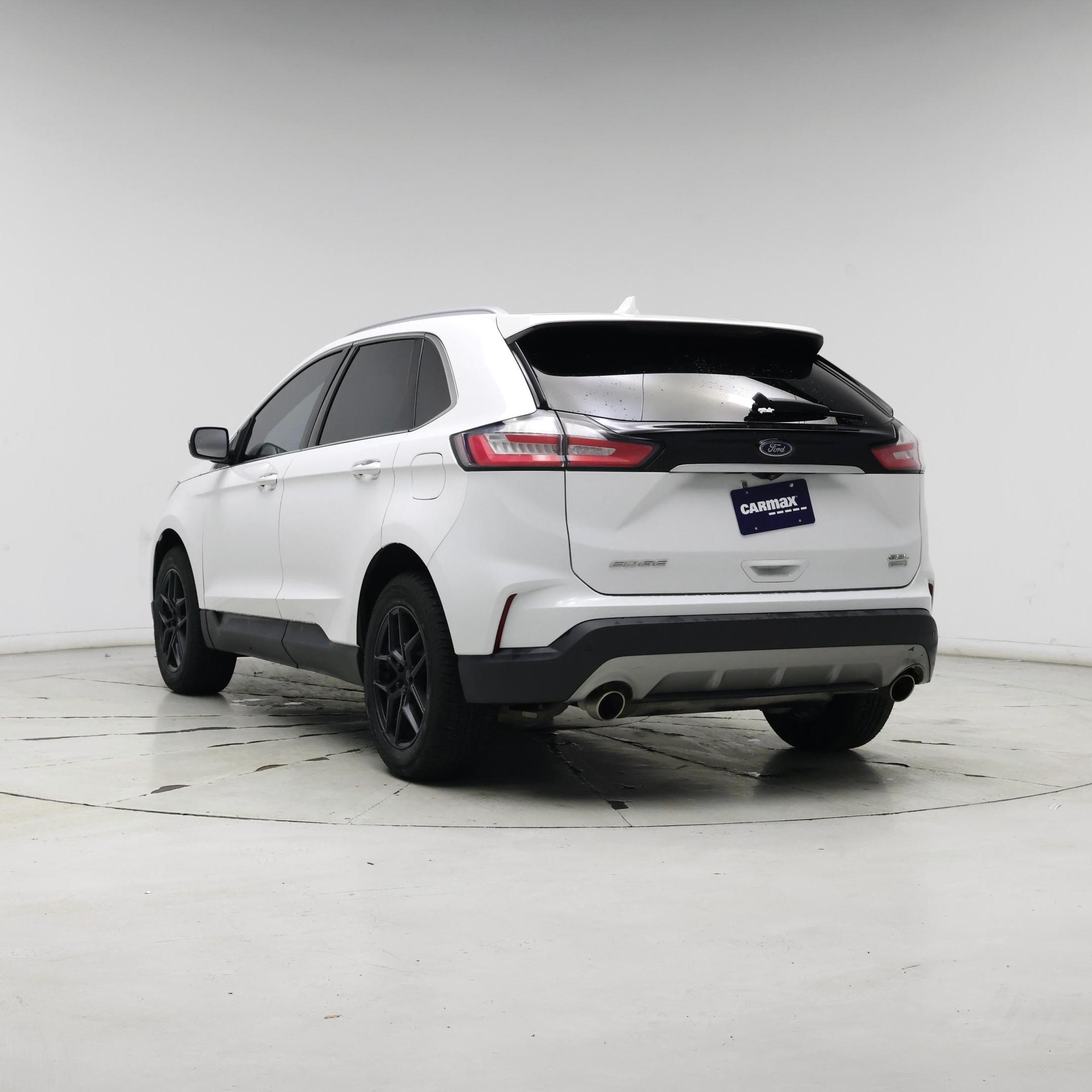 Thumbnail: 2020 Ford Edge - 2