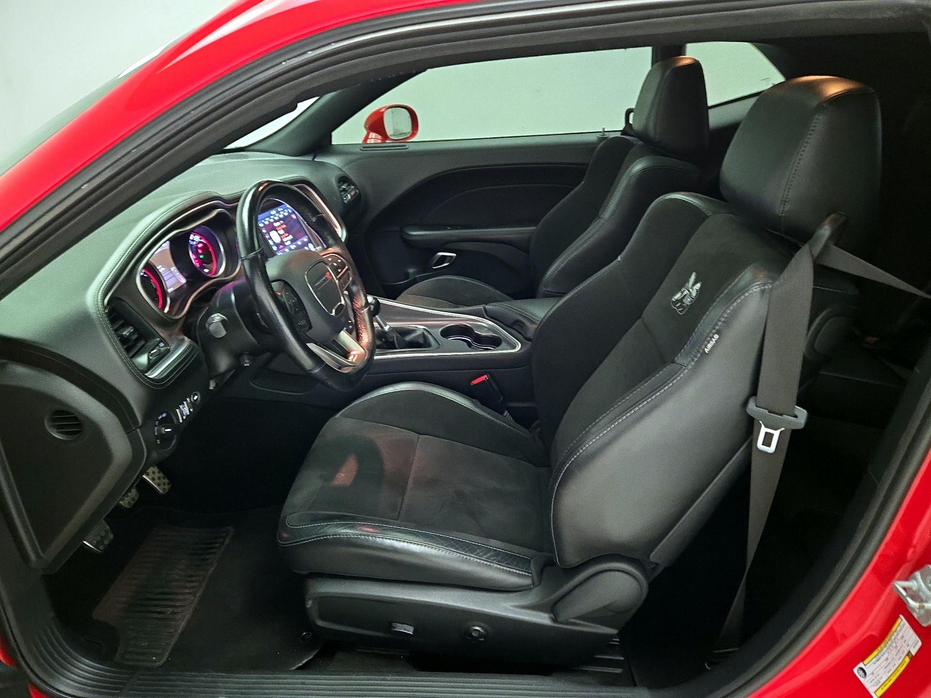 Thumbnail: 2020 Dodge Challenger - 11