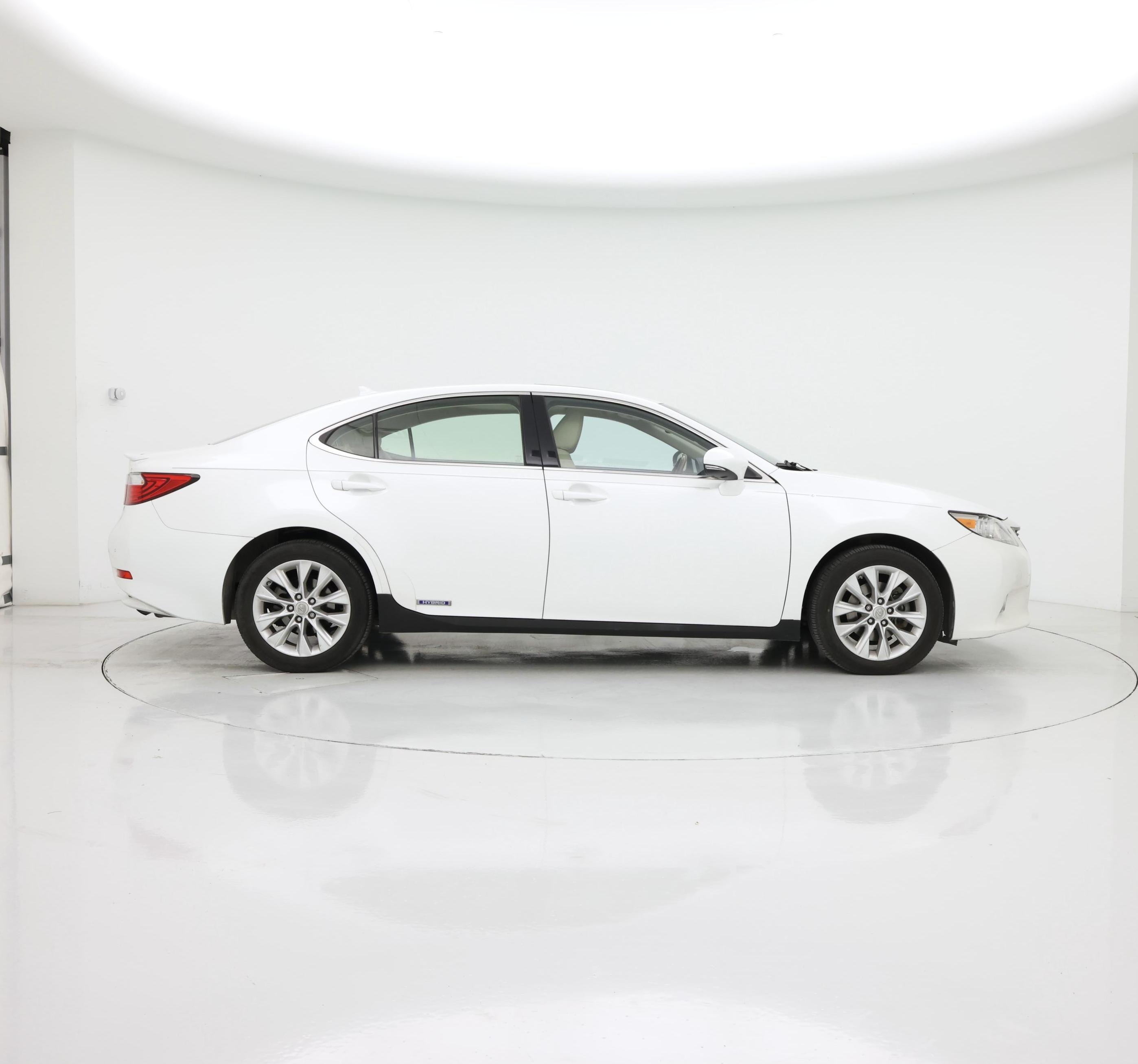 Thumbnail: 2014 Lexus ES - 7