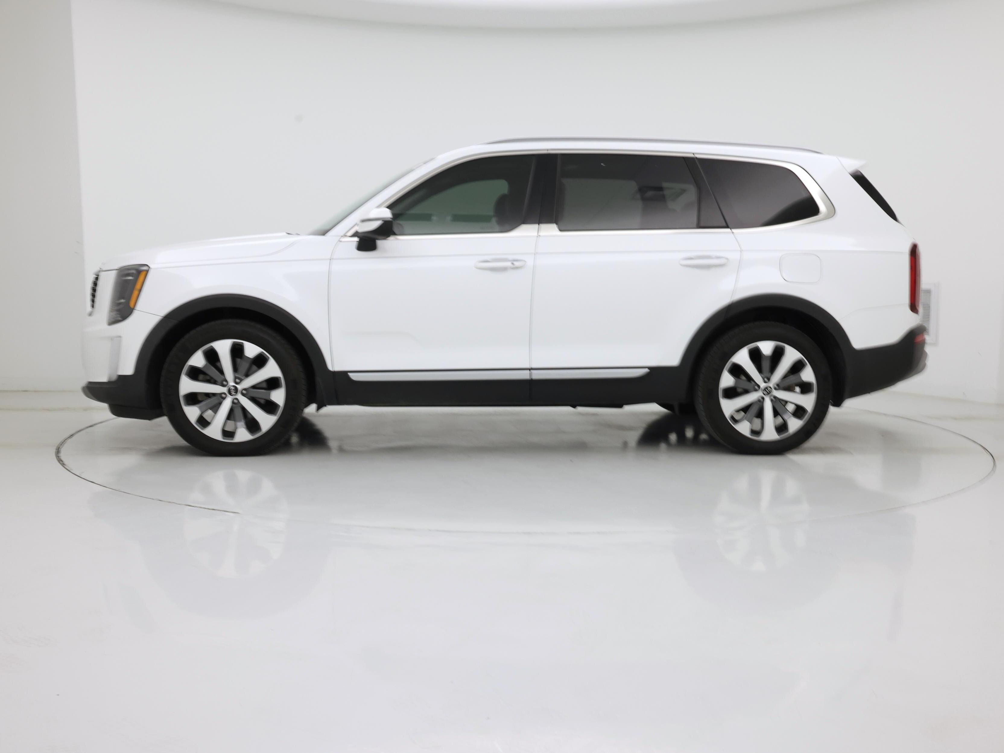 Thumbnail: 2020 Kia Telluride - 3