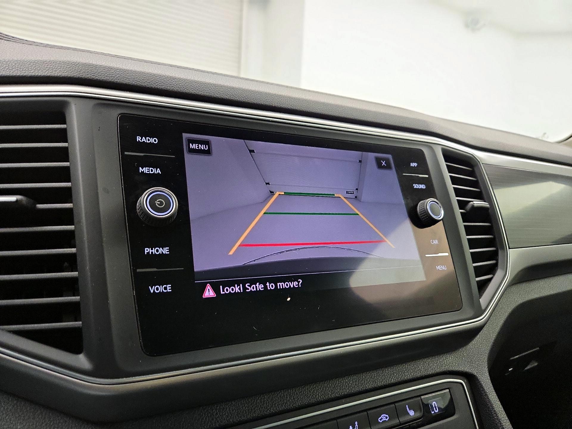 Thumbnail: 2019 Volkswagen Atlas - 14