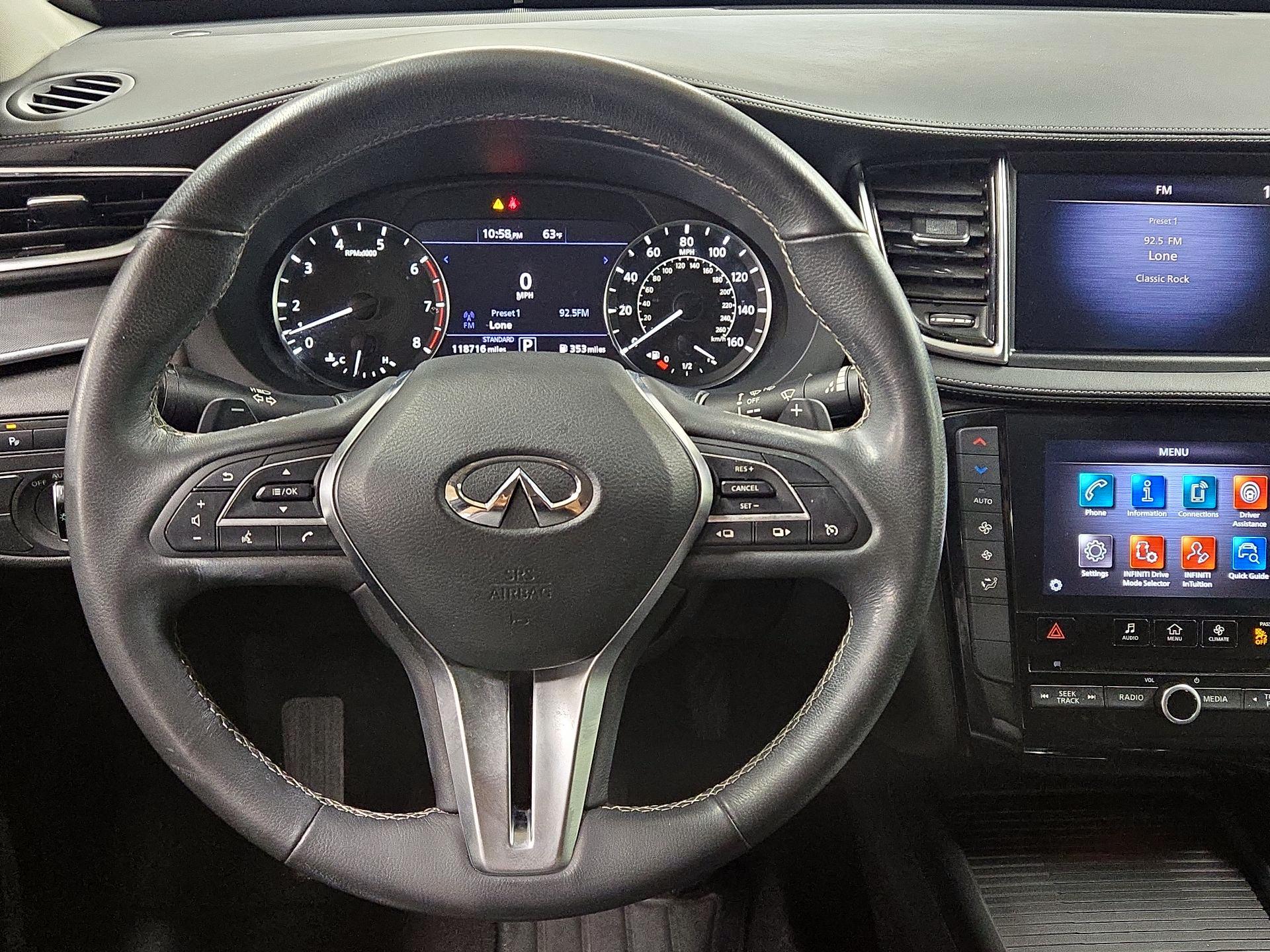 Thumbnail: 2020 INFINITI QX50 - 10