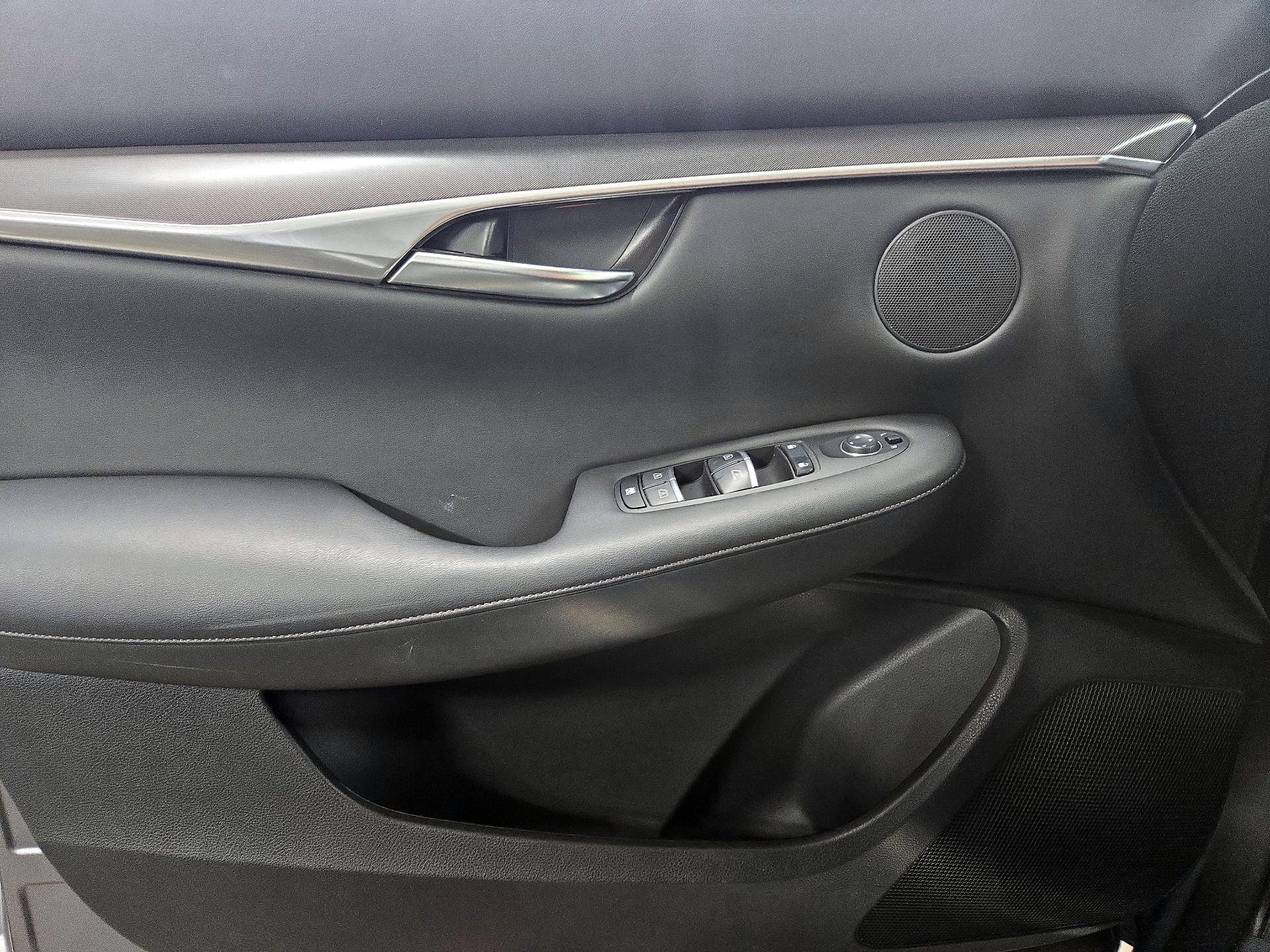 Thumbnail: 2020 INFINITI QX50 - 12