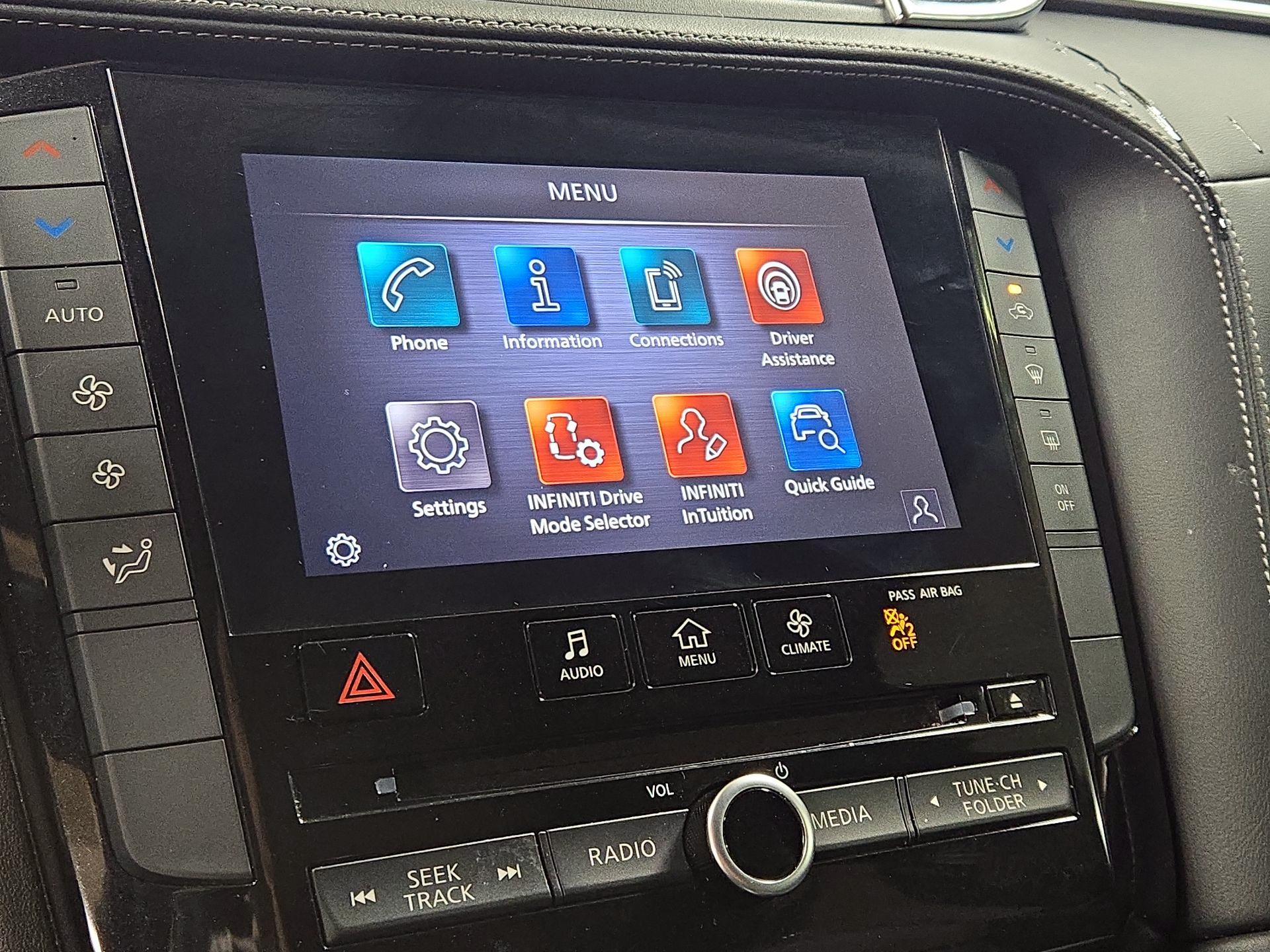 Thumbnail: 2020 INFINITI QX50 - 16