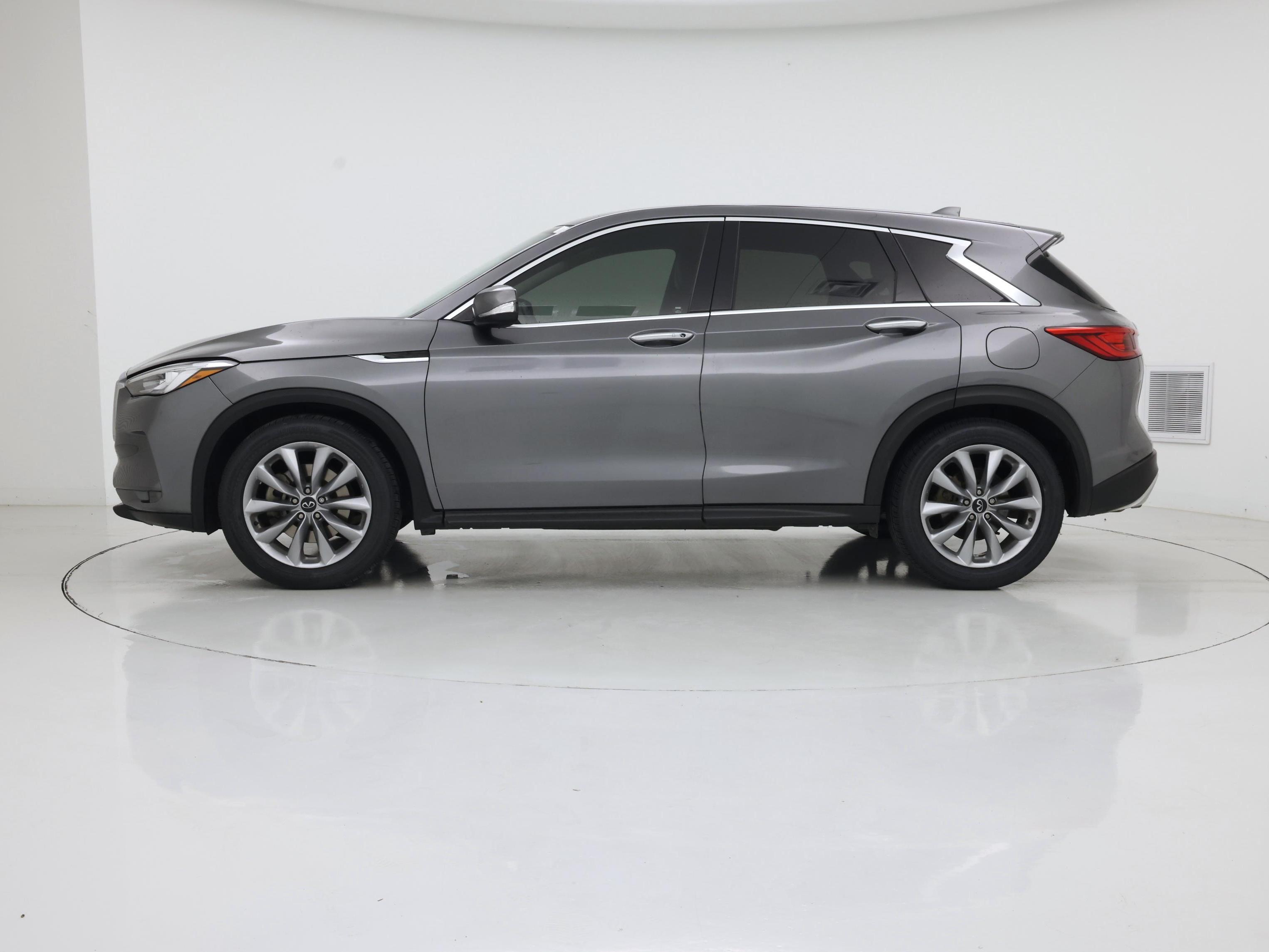 Thumbnail: 2020 INFINITI QX50 - 3