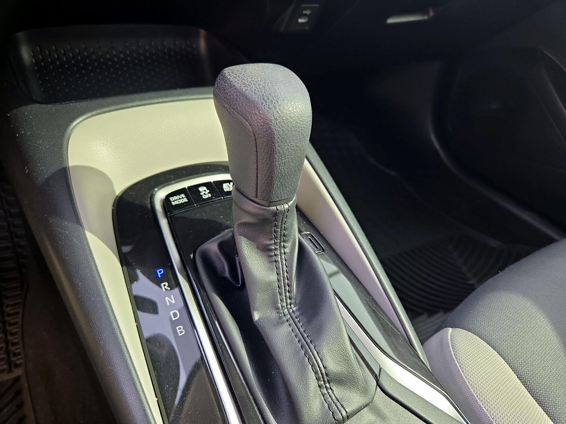 Thumbnail: 2023 Toyota Corolla - 15