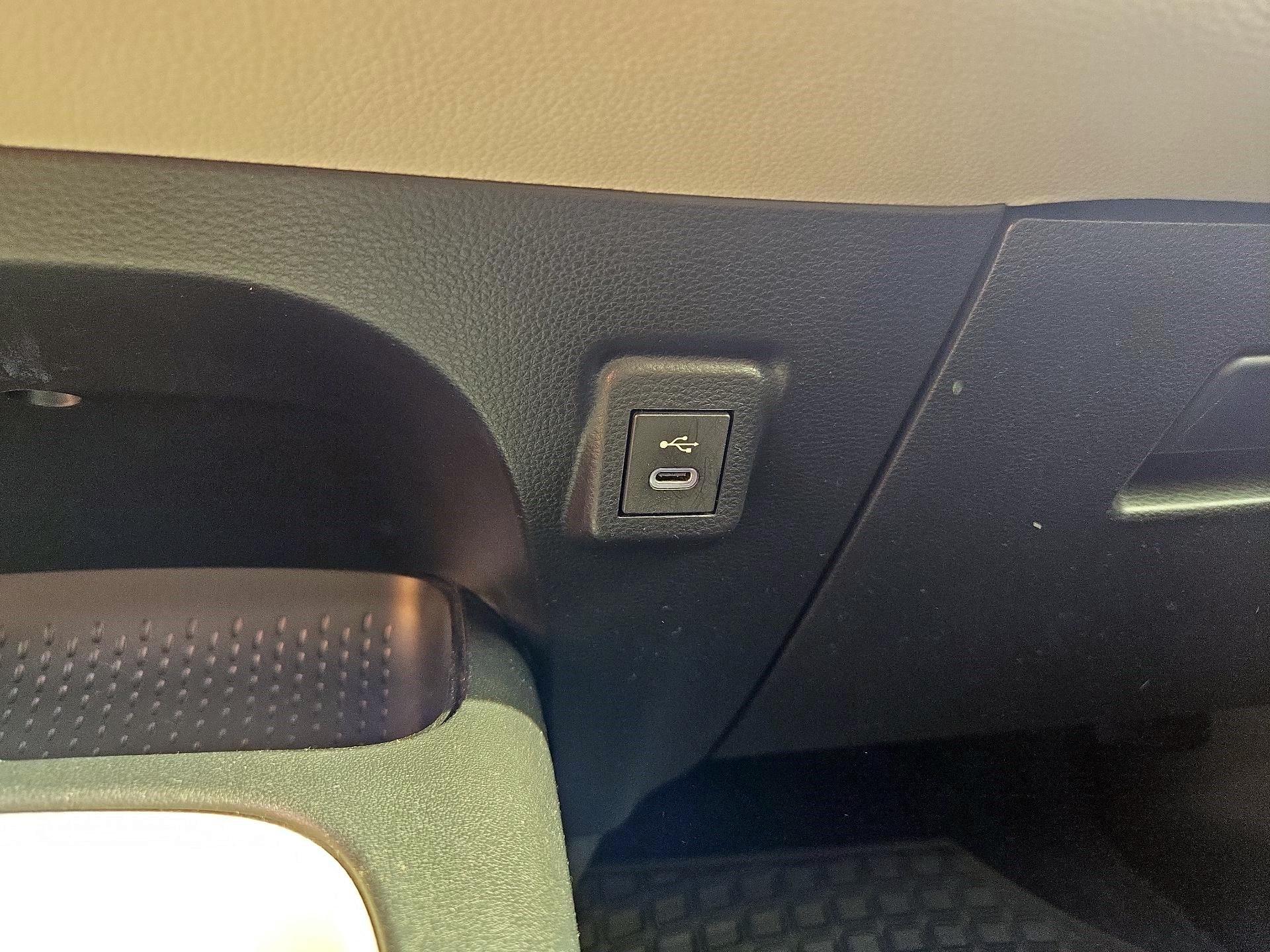 Thumbnail: 2023 Toyota Corolla - 16