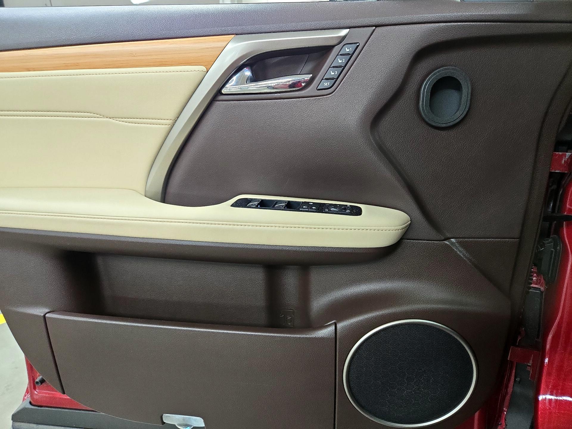 Thumbnail: 2019 Lexus RX - 12