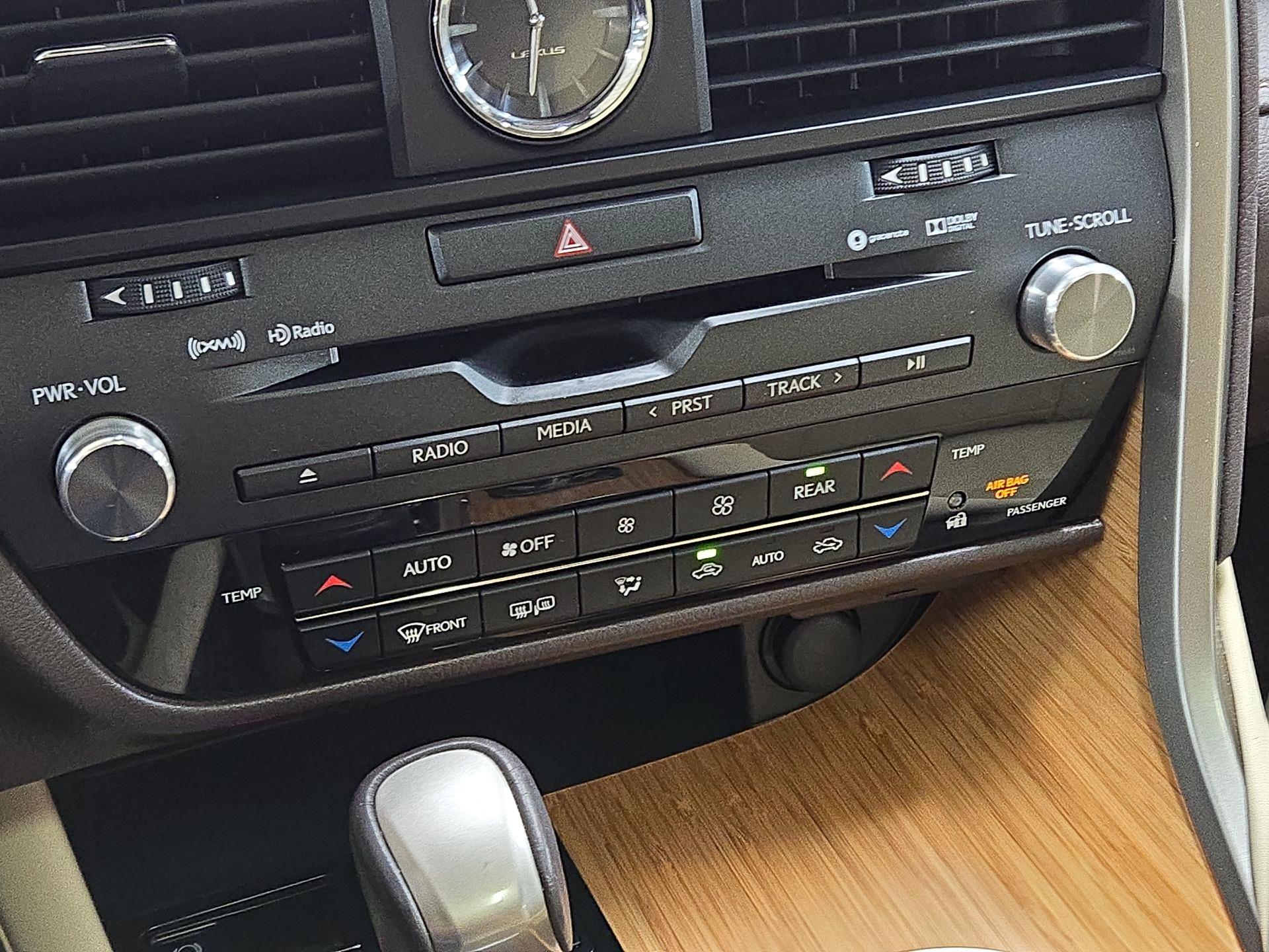 Thumbnail: 2019 Lexus RX - 17