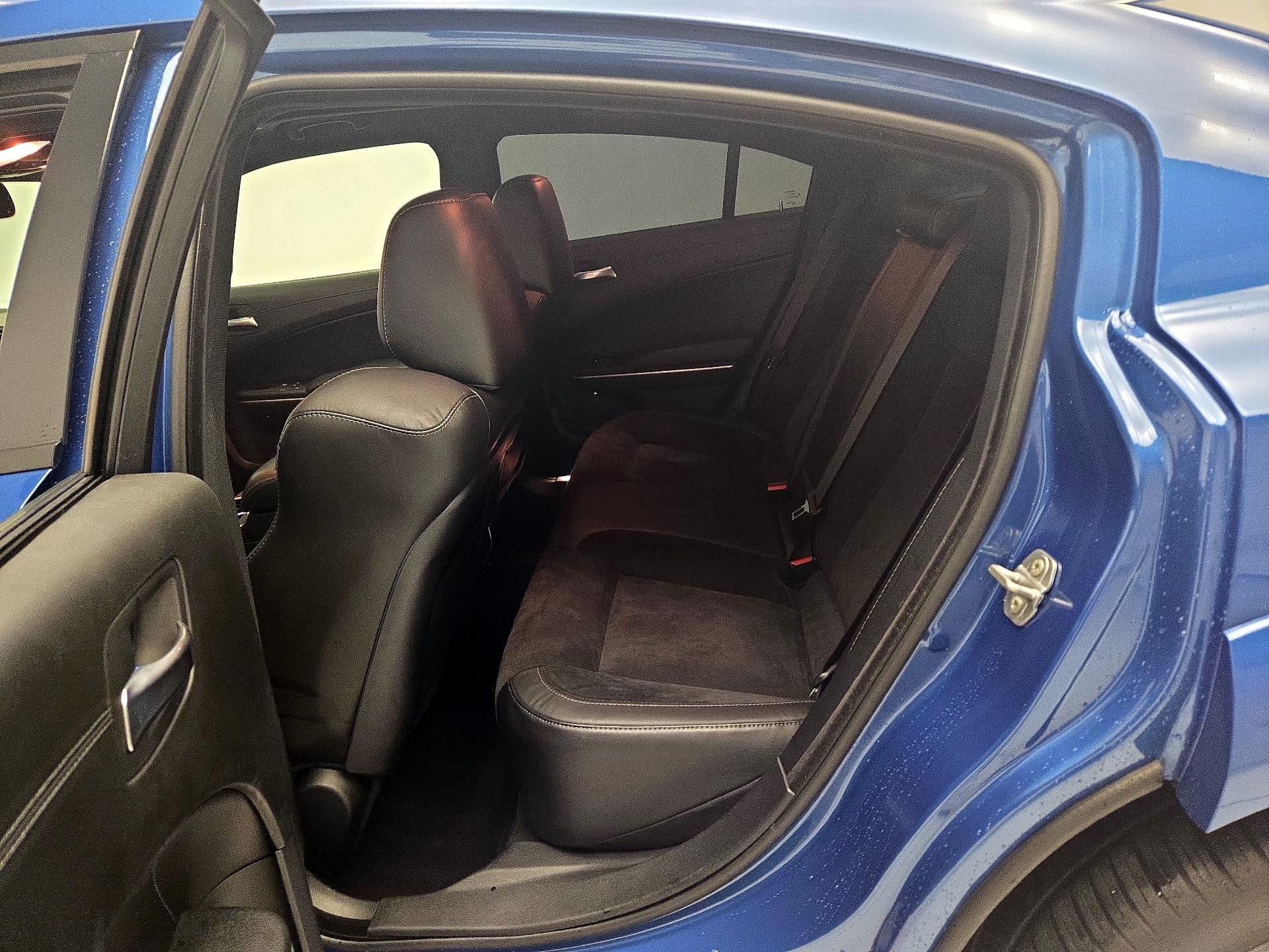 Thumbnail: 2021 Dodge Charger - 20