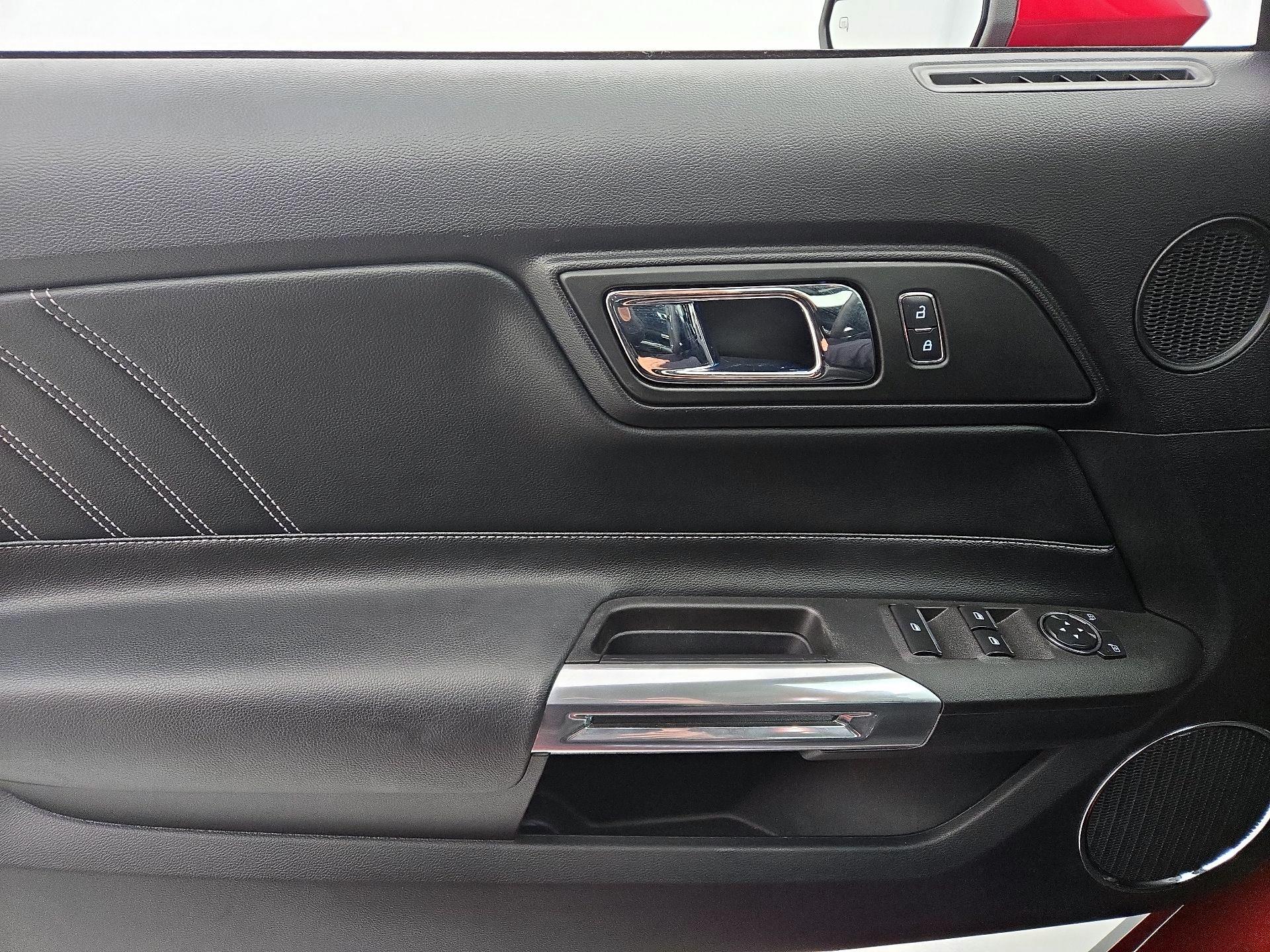 Thumbnail: 2017 Ford Mustang - 12