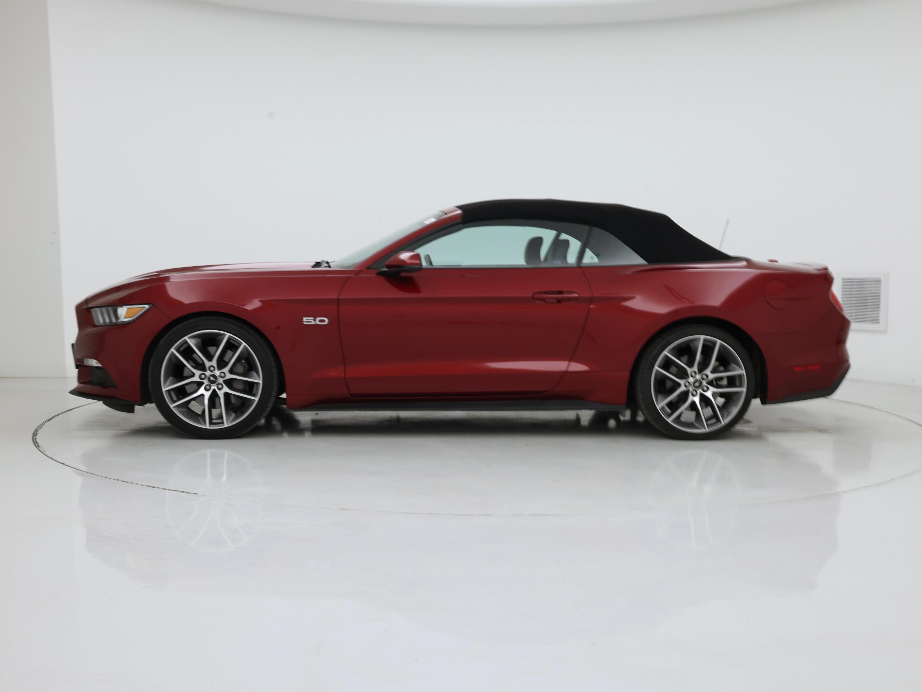 Thumbnail: 2017 Ford Mustang - 3