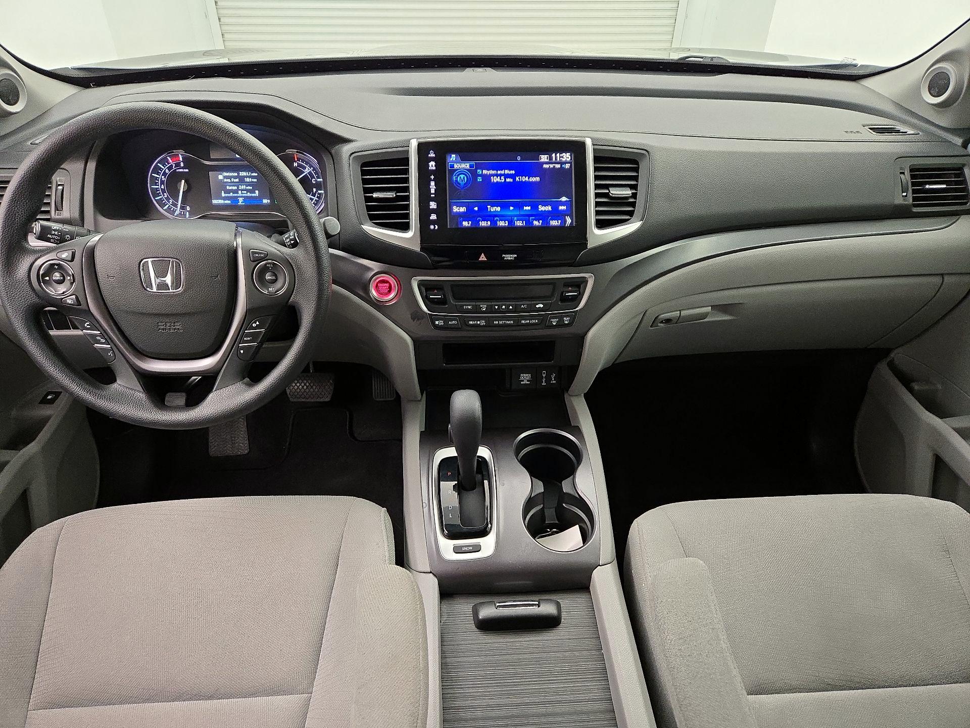 Thumbnail: 2018 Honda Pilot - 9