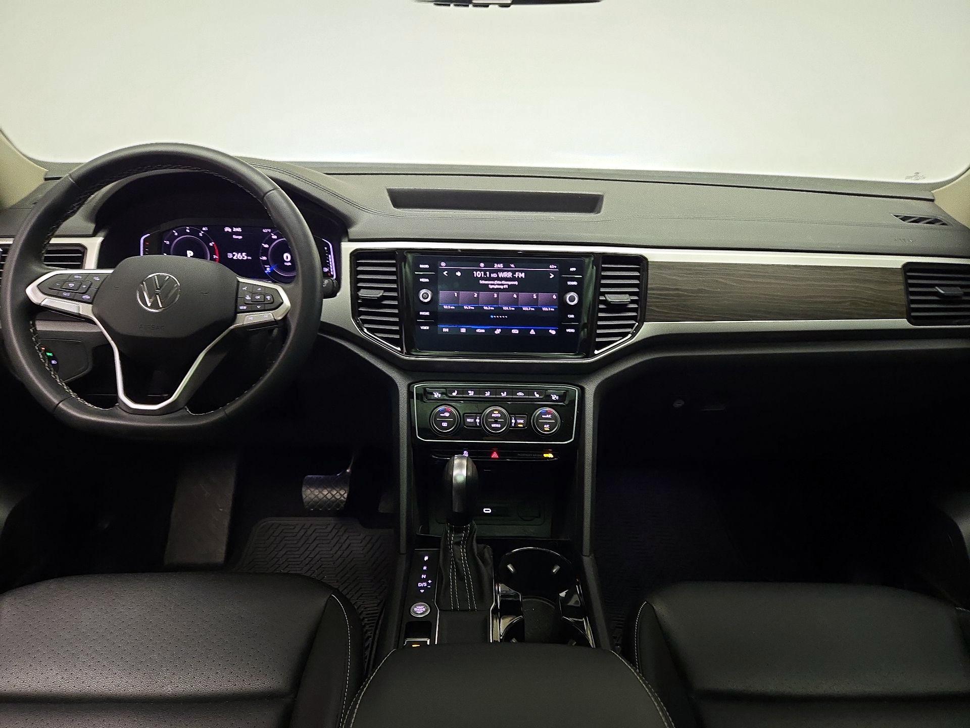 Thumbnail: 2023 Volkswagen Atlas - 9