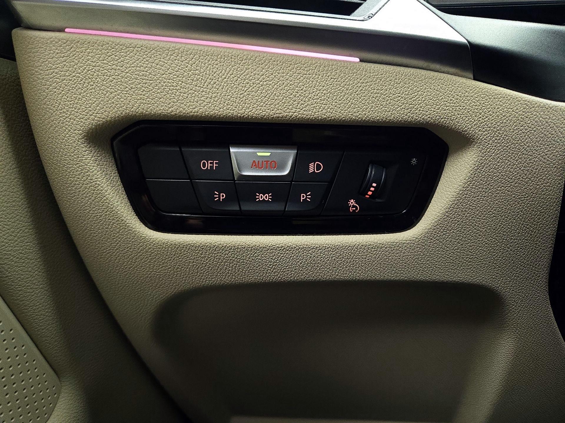 Thumbnail: 2024 BMW 4 Series - 13